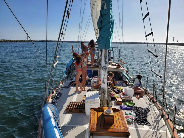 Rent a FORCE cruiser in Marina del Rey, CA near me