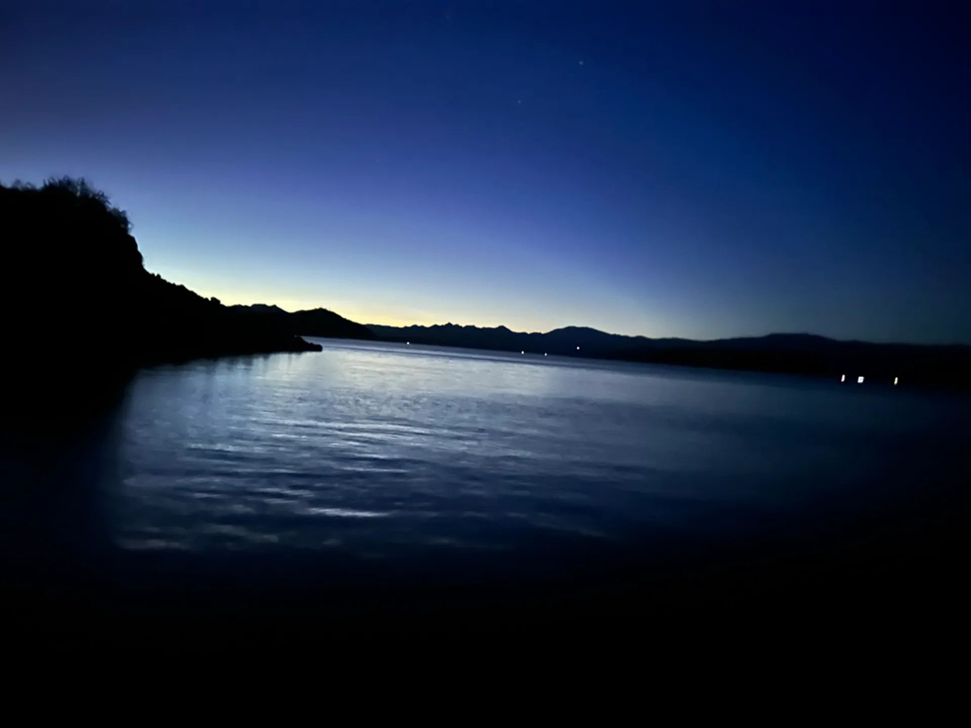 21 Foot Sea Ray 200 Sport