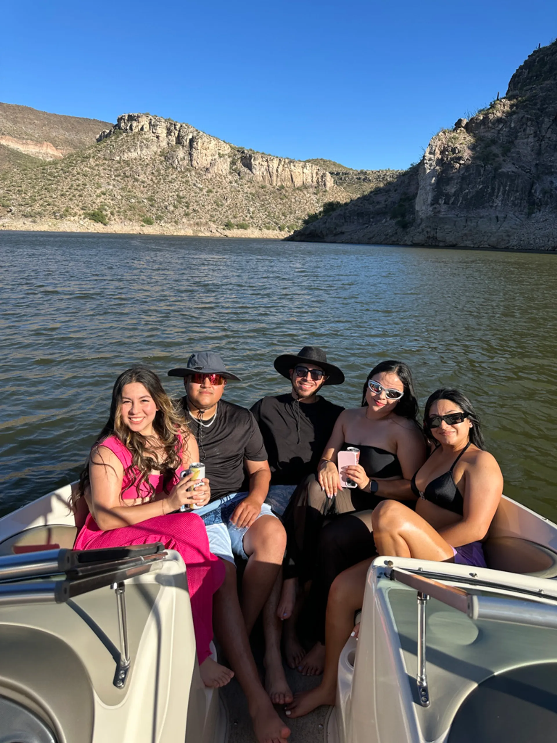 21 Foot Sea Ray 200 Sport