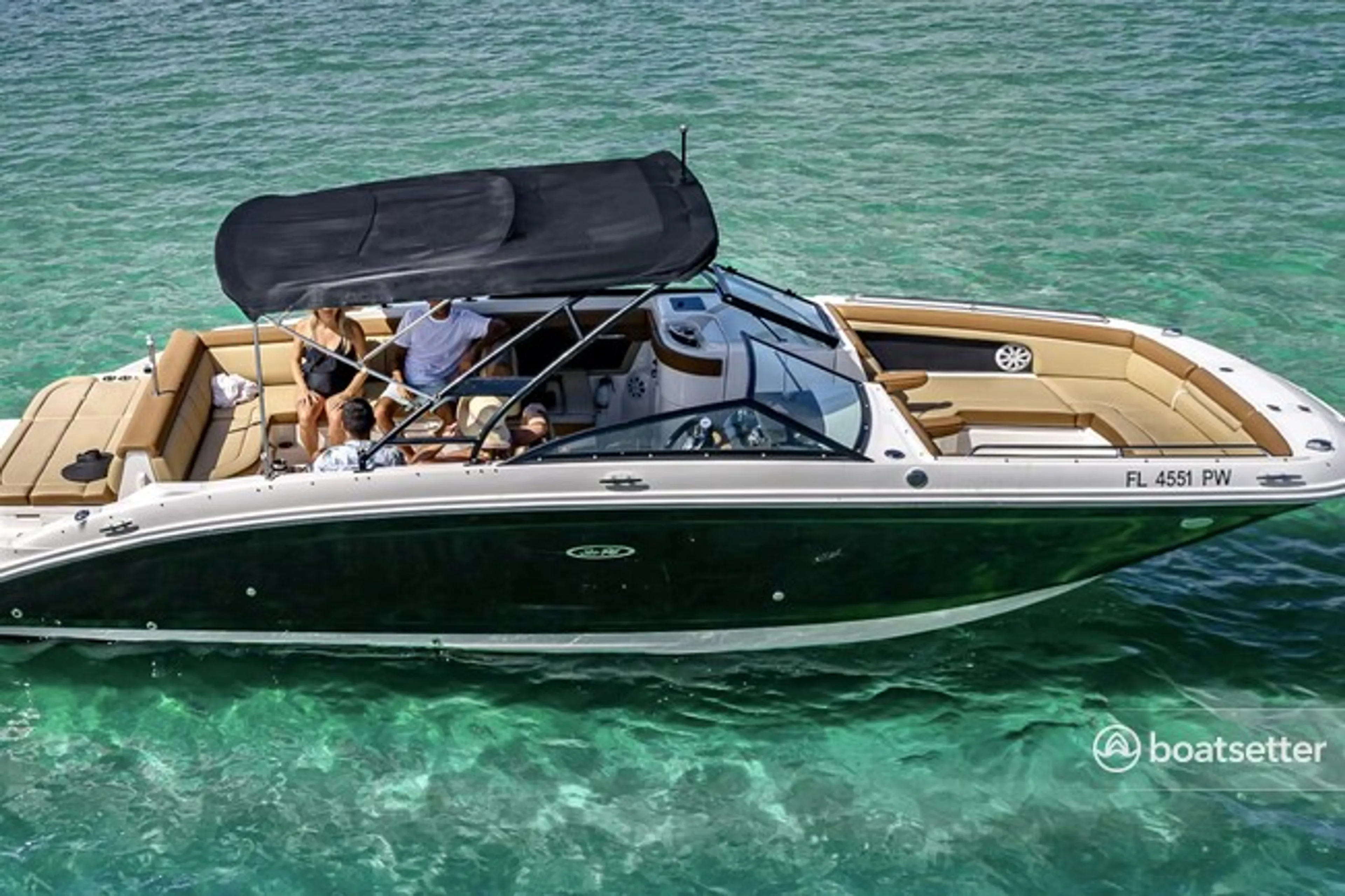 Rent a Sea Ray Boats 270 Sundeck in Miami Beach, FL on Boatsetter
