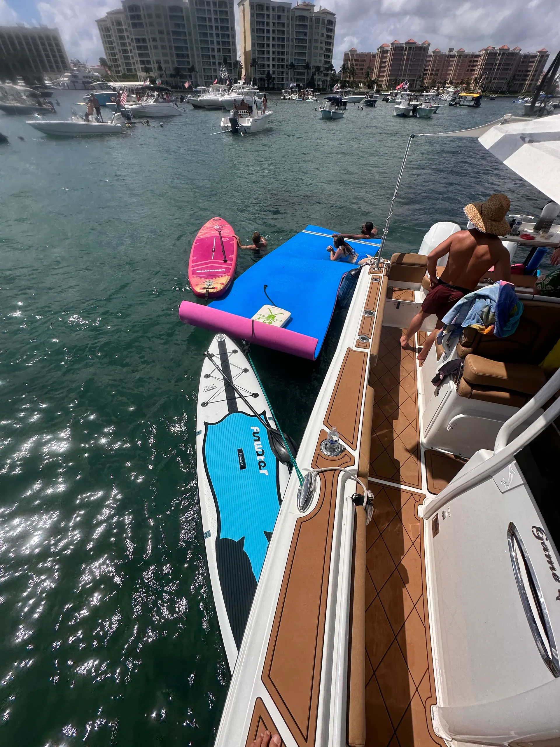 SEA HUNT BOATS GAMEFISH 27 FORWARD SEATING in Riviera Beach, FL — photo 7