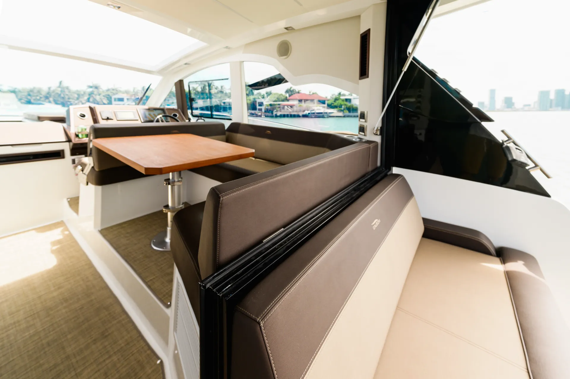 Luxury New Galeon Yacht wirh professional staff 