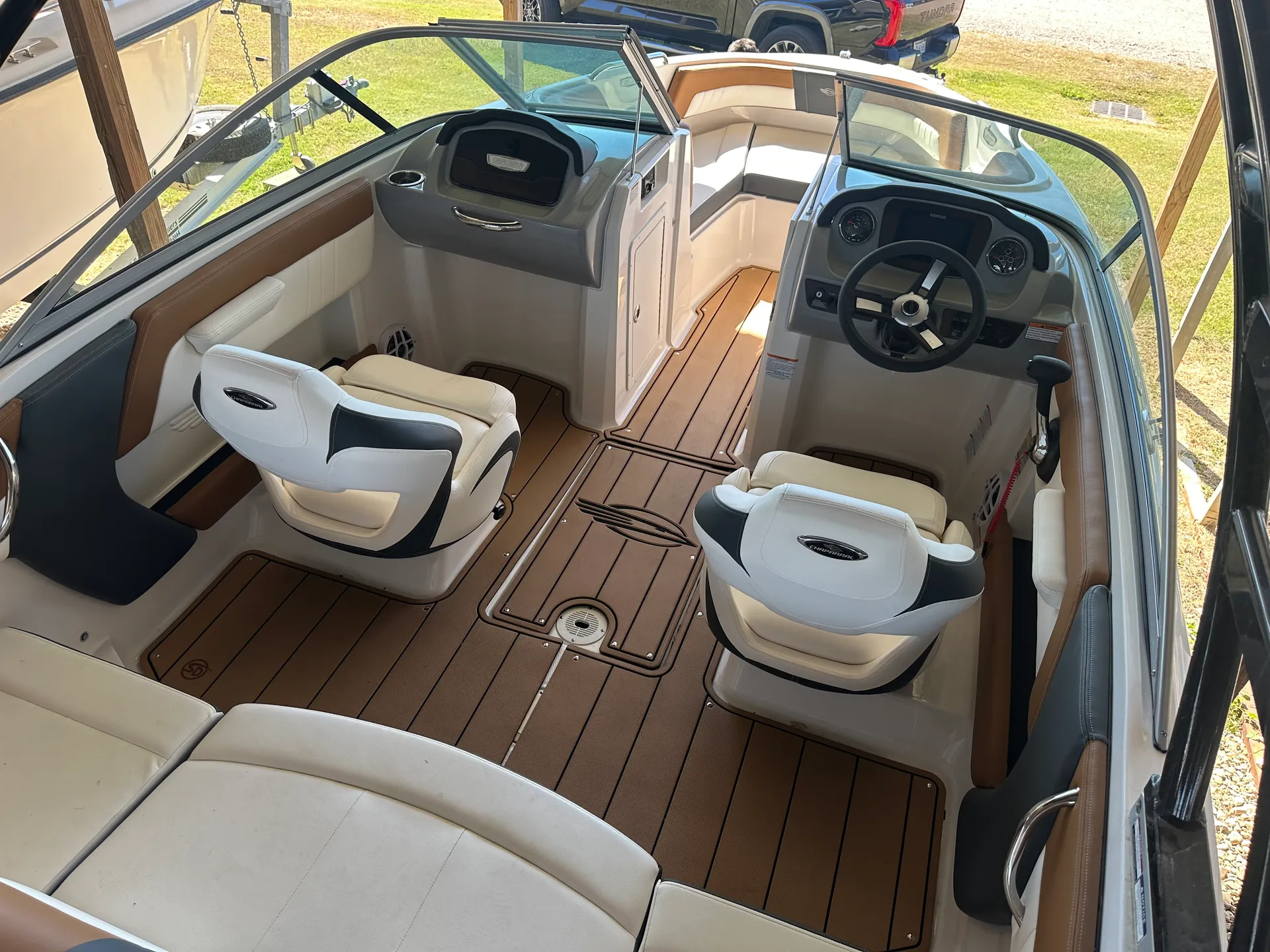 CHAPARRAL BOATS 21 SSI in Madisonville, LA — photo 2