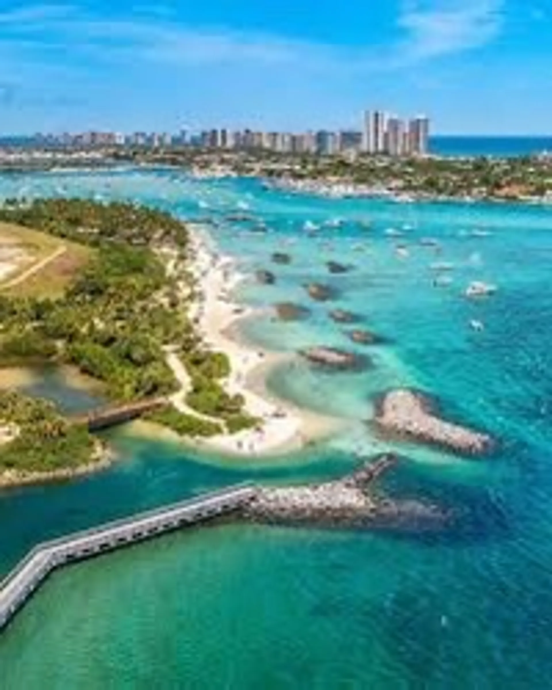 🎇Welcome Aboard Our Beautiful 36’ Chris Craft  20% Off charters🎇