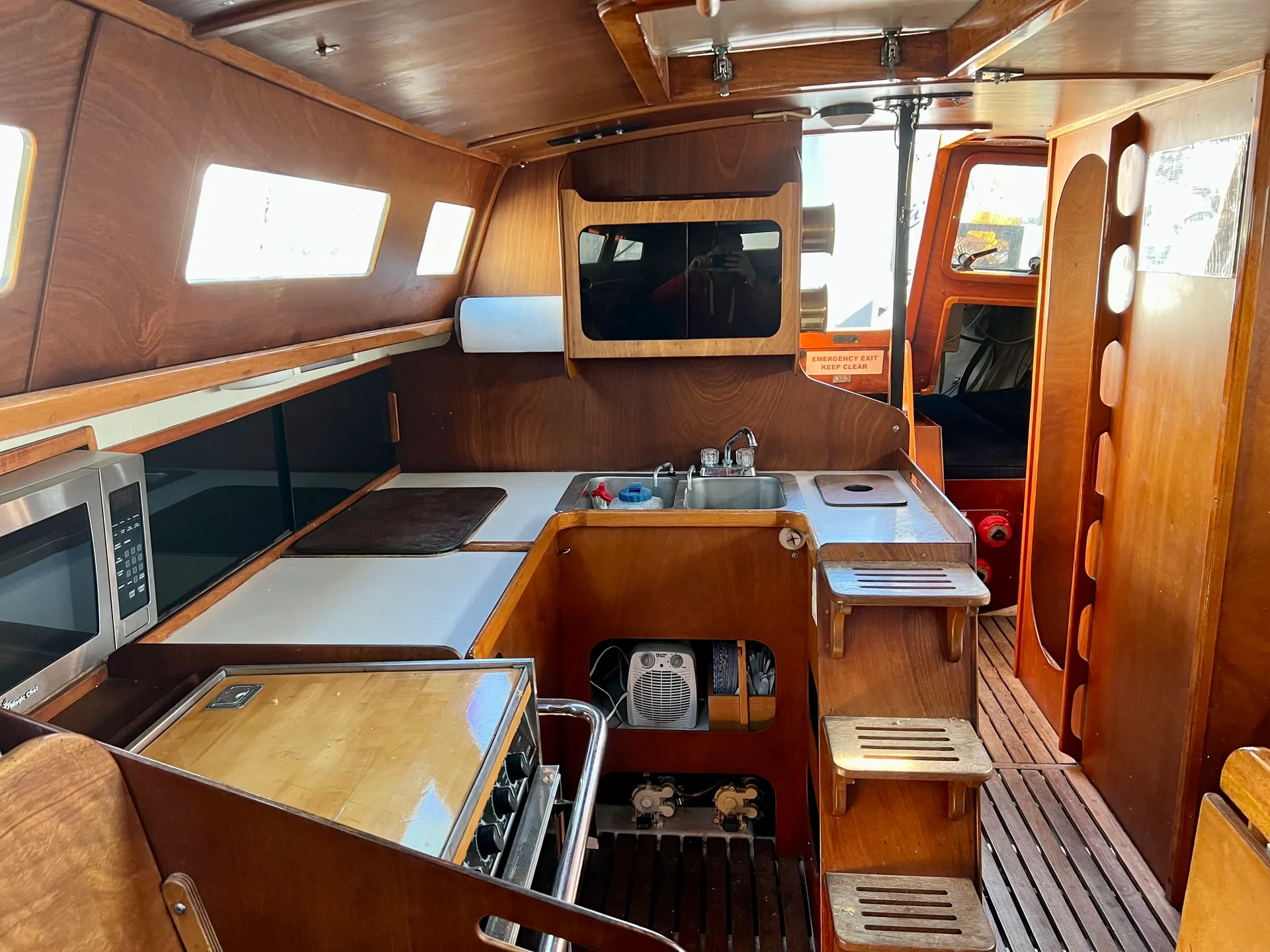 Up to 20 pax - Sail Yukon Jack