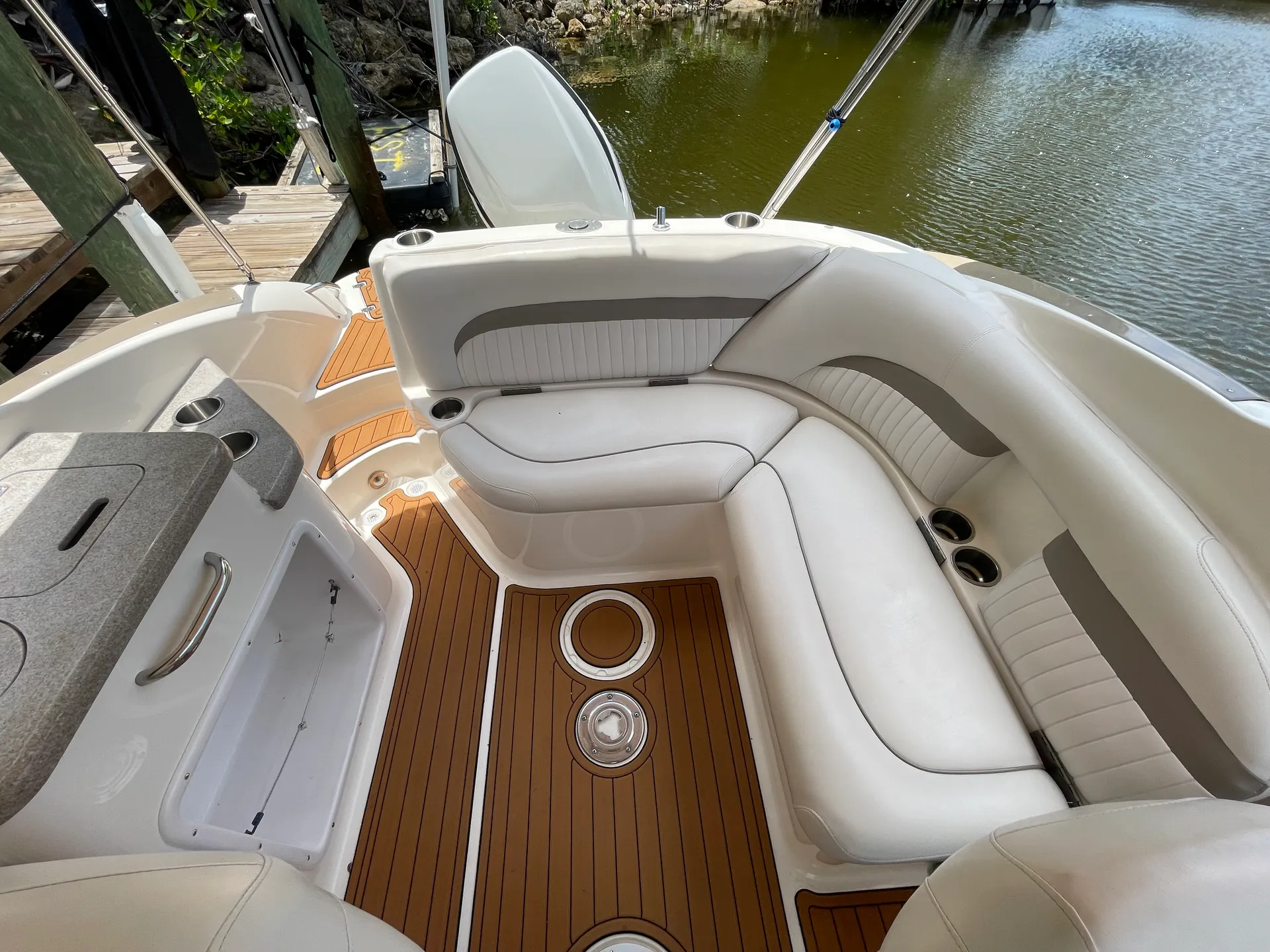 SURREEL LIFE “living the dream” 