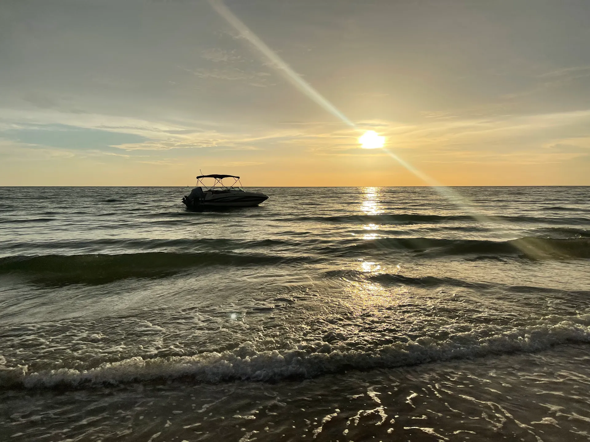 SURREEL LIFE “living the dream” 