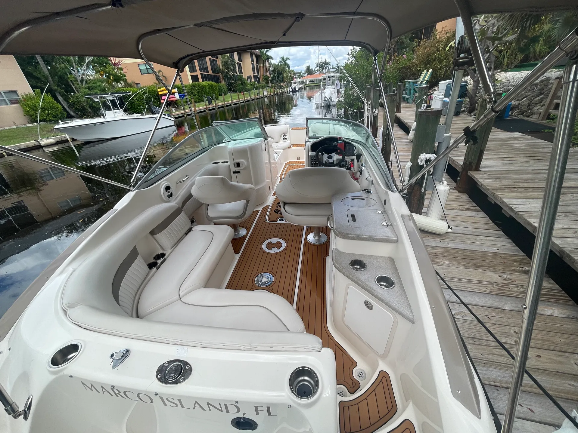 SURREEL LIFE “living the dream” 