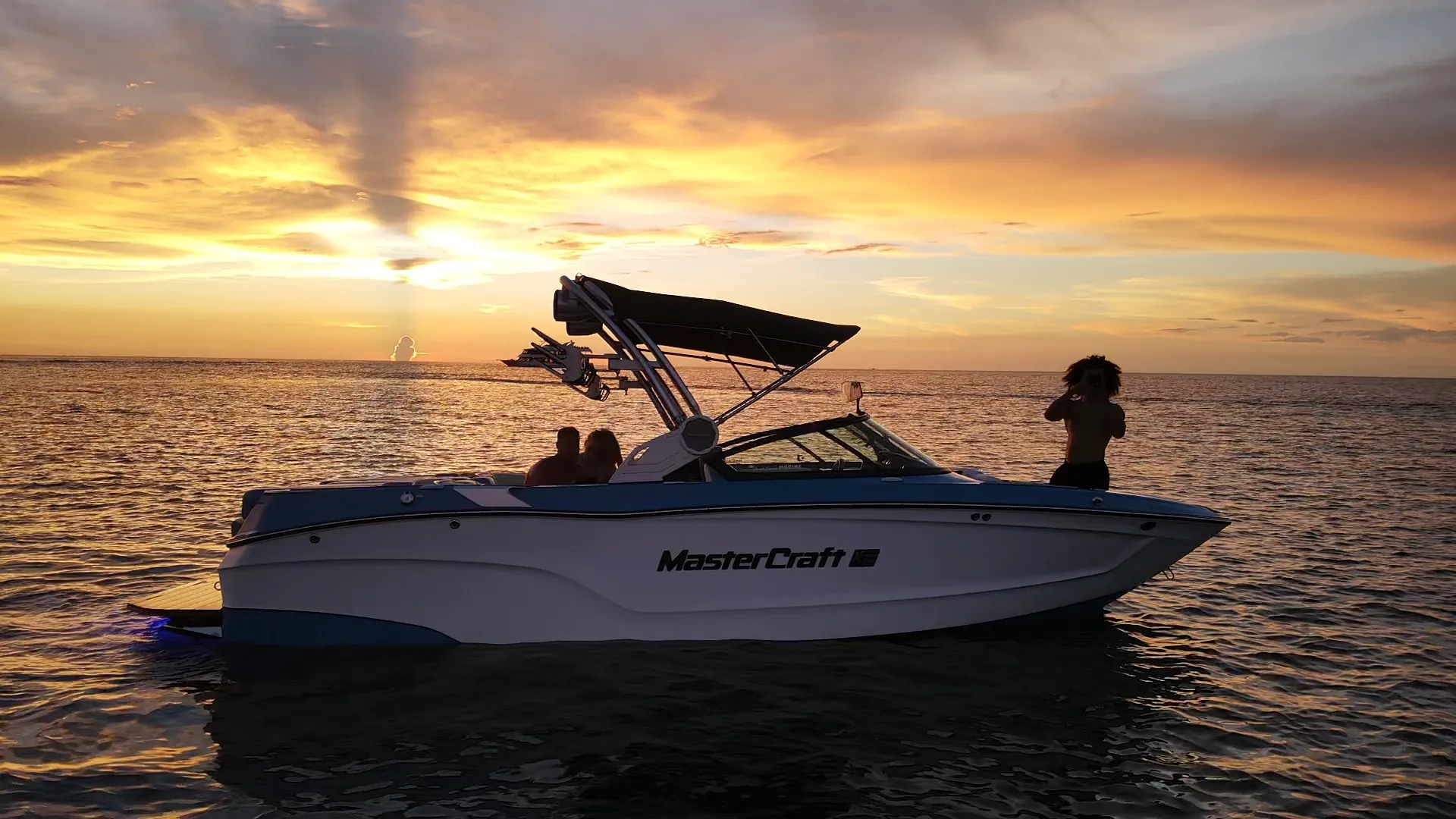 23' MasterCraft for Family Watersports in Naples, FL!