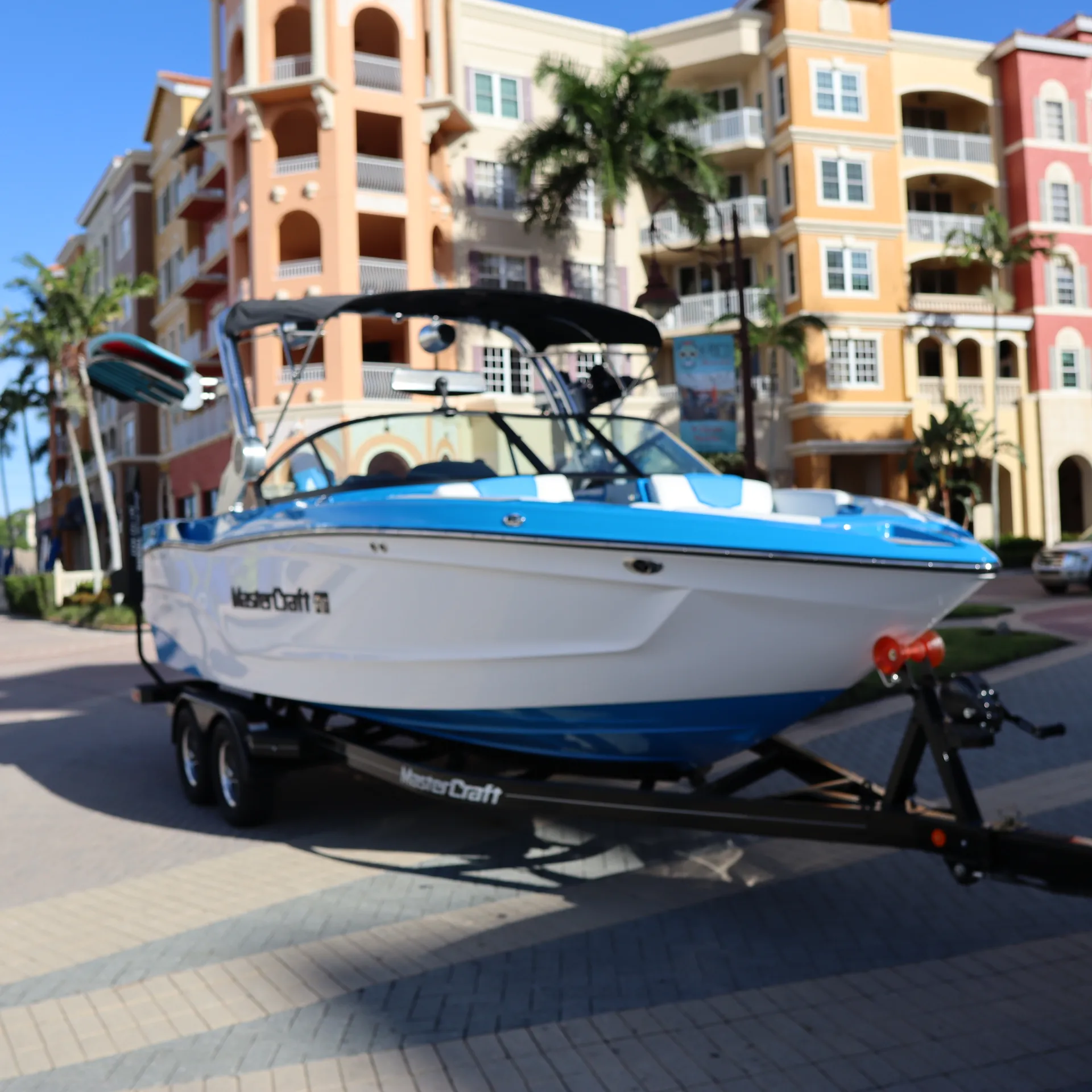 23' MasterCraft for Family Watersports in Naples, FL!