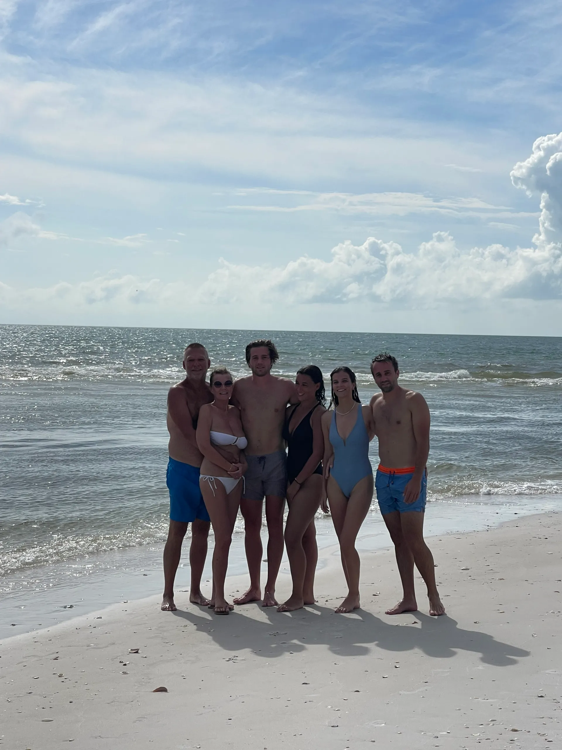 SURREEL LIFE “living the dream” 