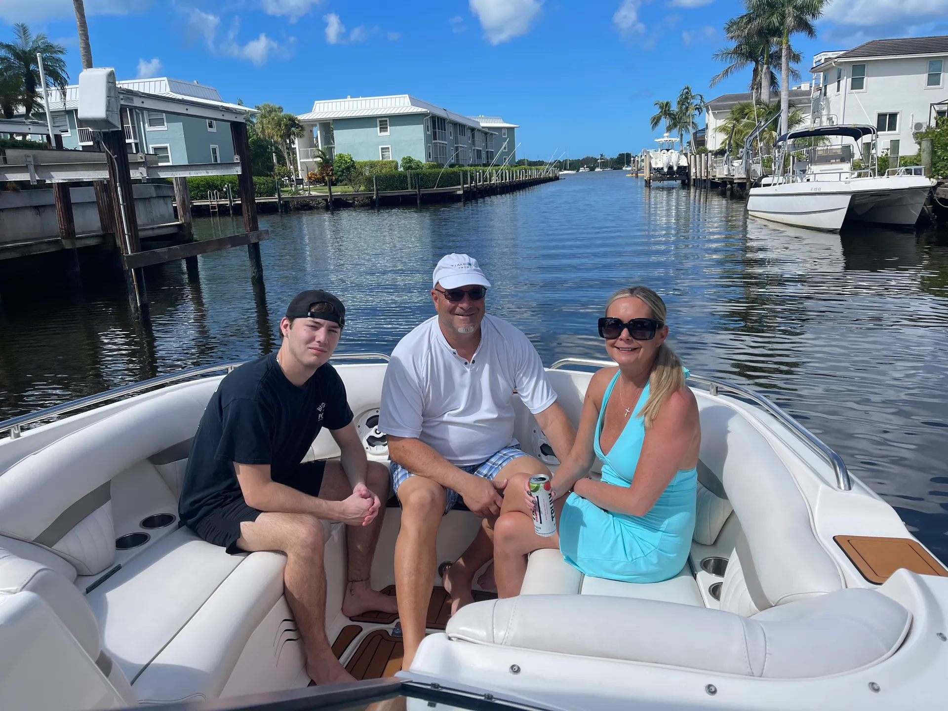 SURREEL LIFE “living the dream” 