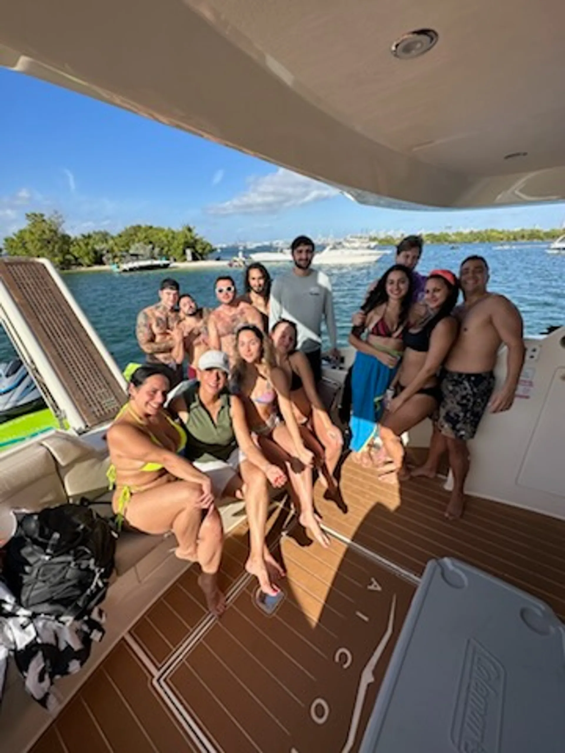 Aicon 60ft free jetski