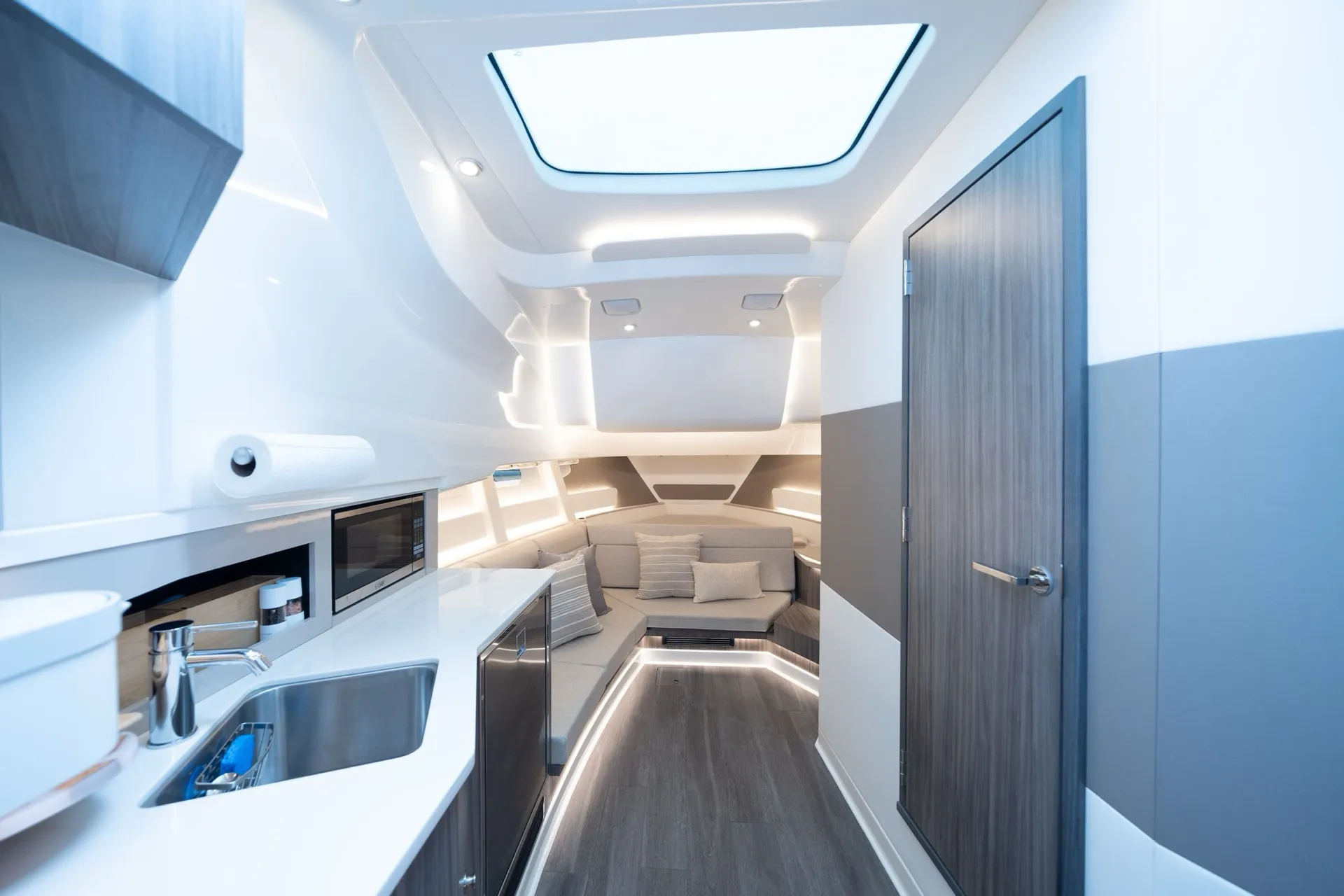 Captain & Stewardess Included! 40FT Luxury Sport Yacht! Newest in CHS!