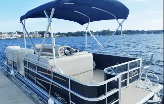 Rent a Bentley pontoon in Fort Walton Beach, FL near me