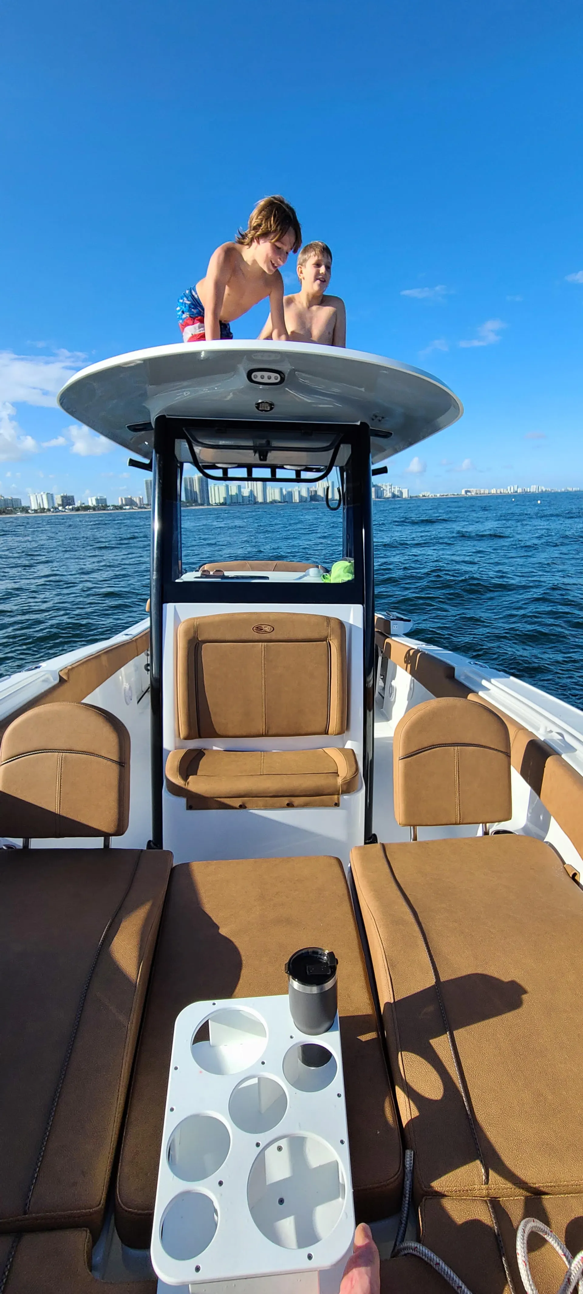 Yacht Like Luxury Minutes From Everything!