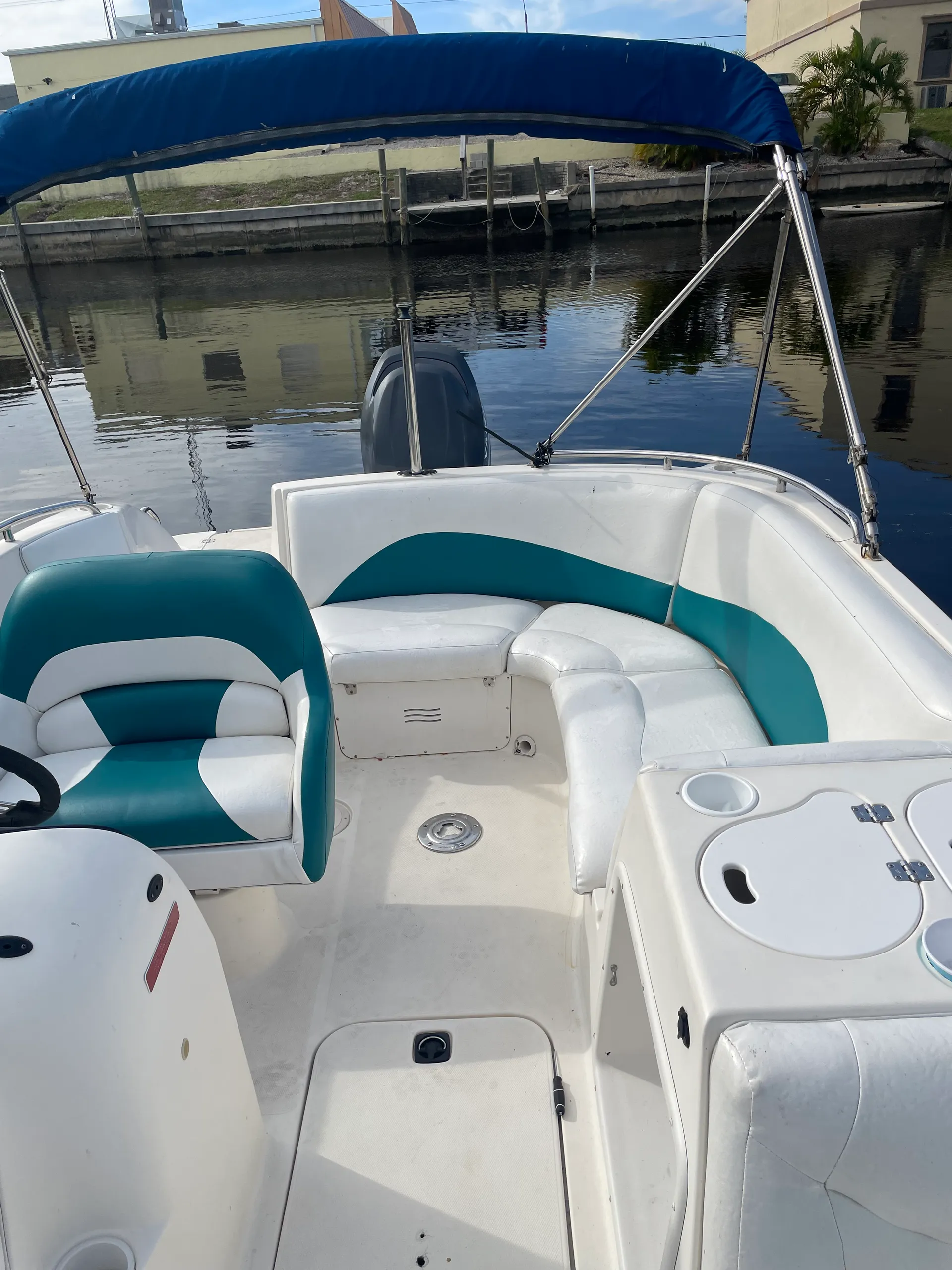 🐬10 passenger hurricane fun deck boat 🐬