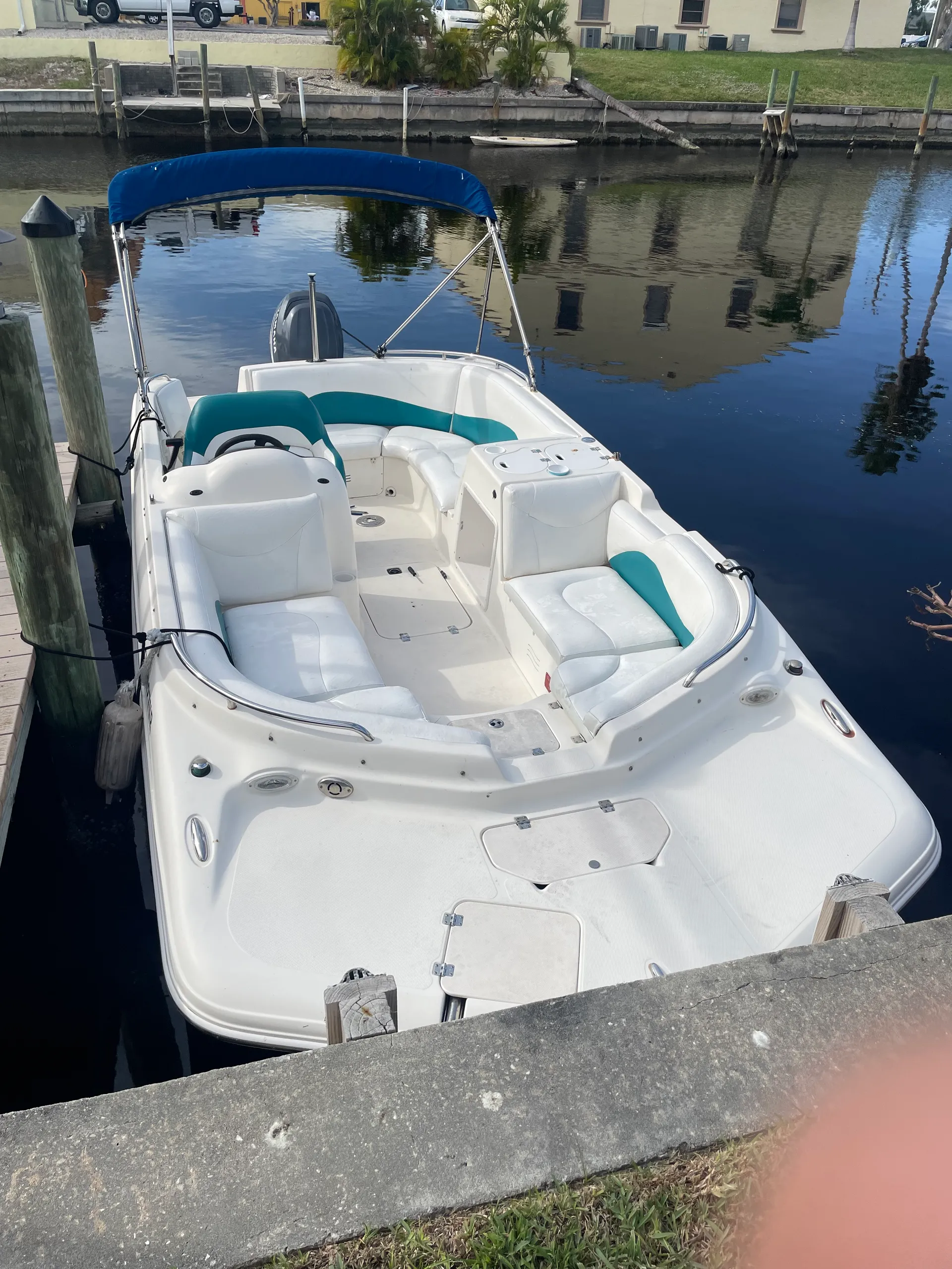 🐬10 passenger hurricane fun deck boat 🐬