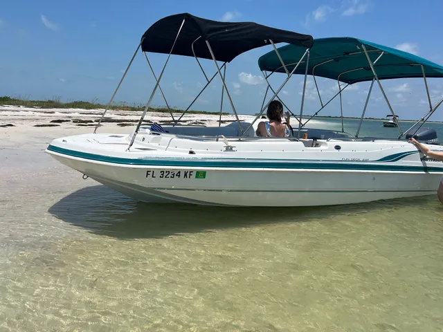 Rent a Hurricane Boats deck boat in Clearwater, FL near me