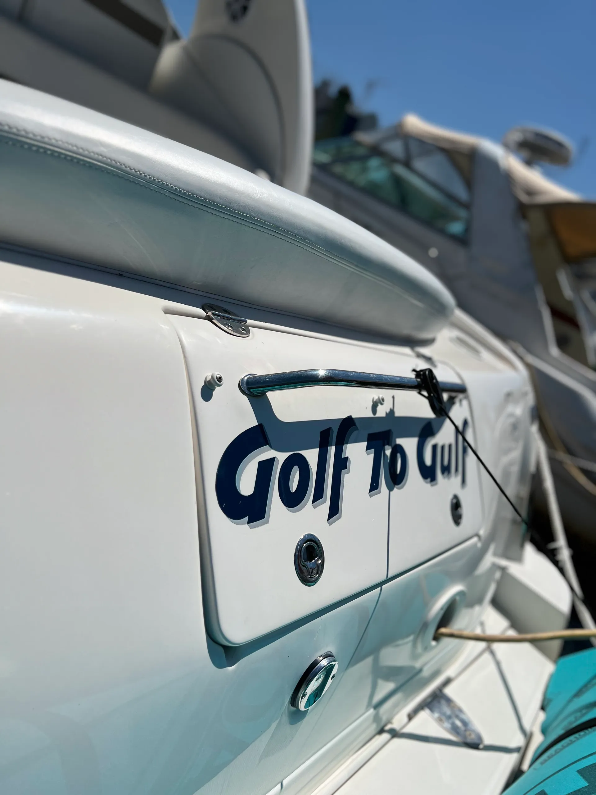 🚨Save Now: 1 Hr Free / $100 Off + 10% Small Groups -Sundancer 38’ 🚨