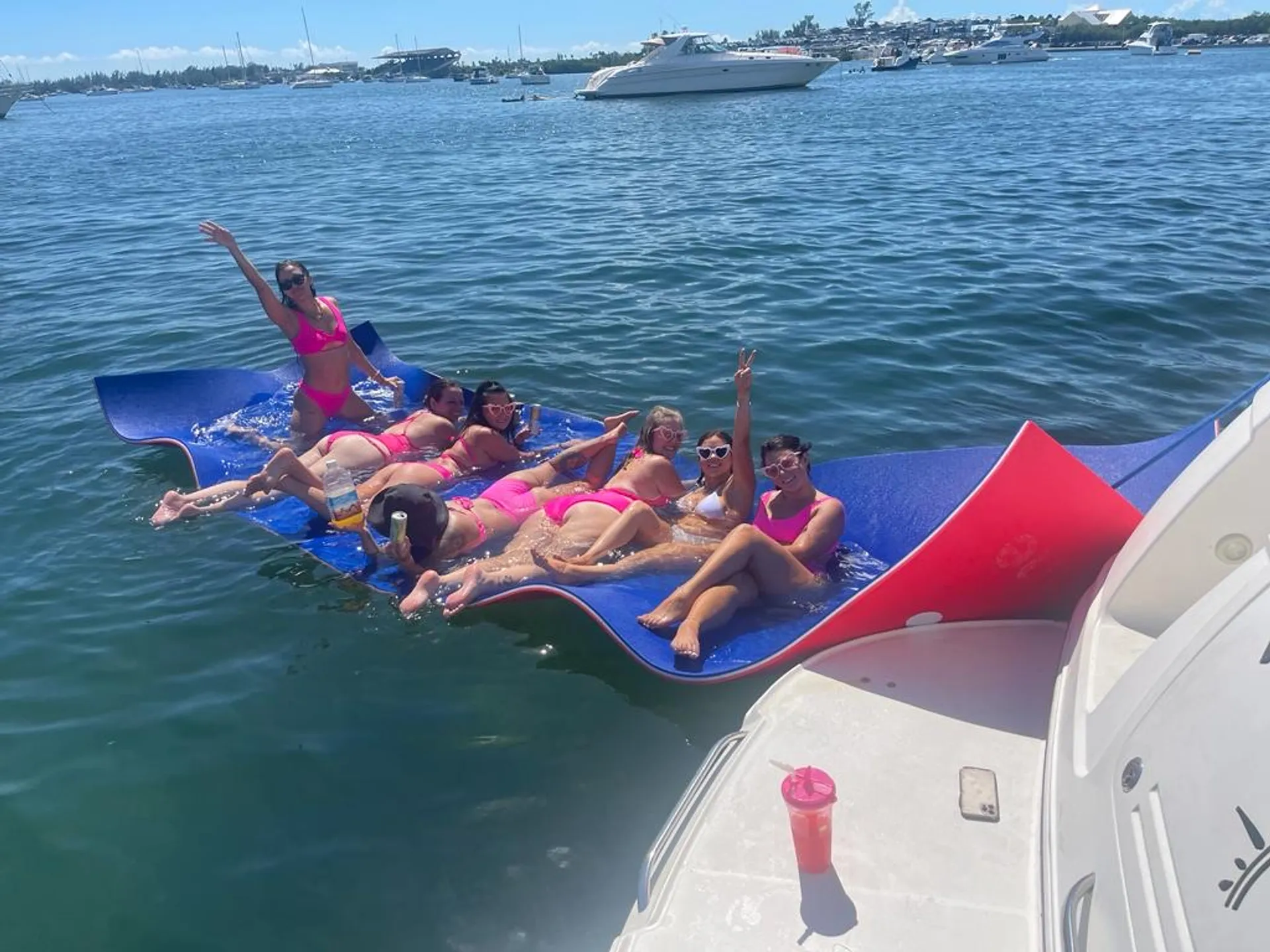 🌞 FREE Hour✨  | Lux 38' Chaparral Yacht  *NO HIDDEN FEES*