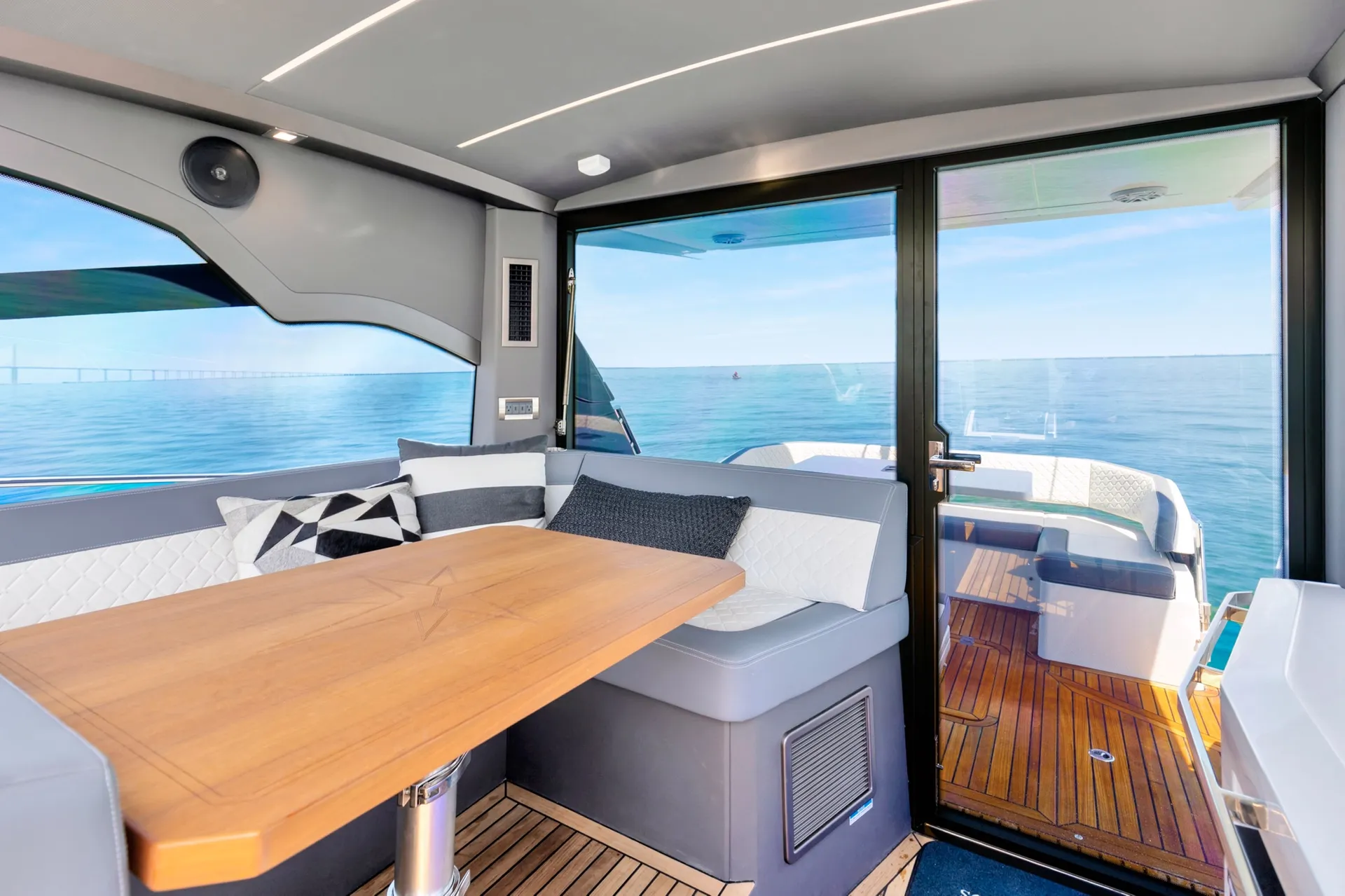 Beautiful 2022 Galeon Luxury Experience