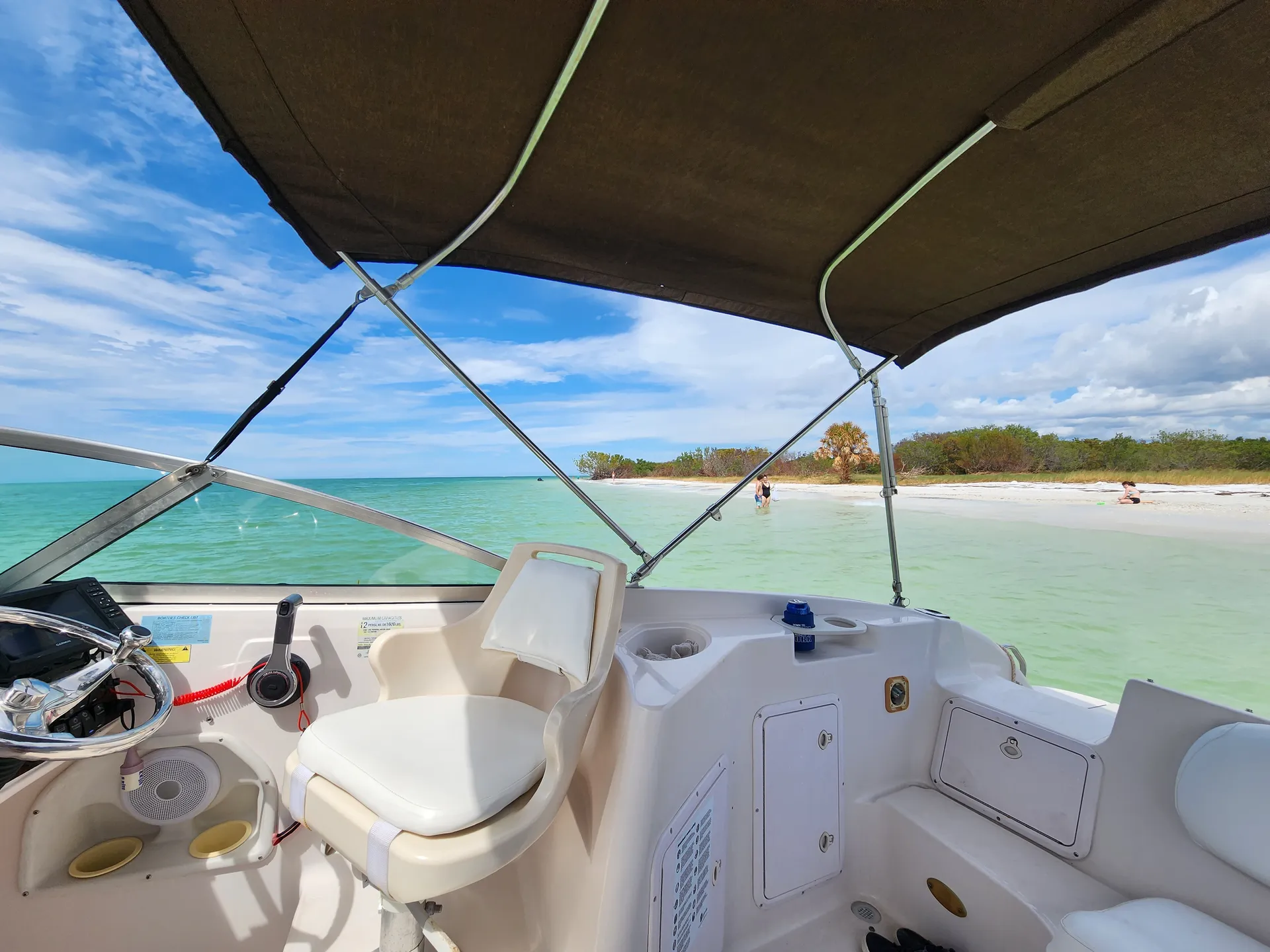 Hurricane Boats SD 237 in Belleair Bluffs, FL — photo 10
