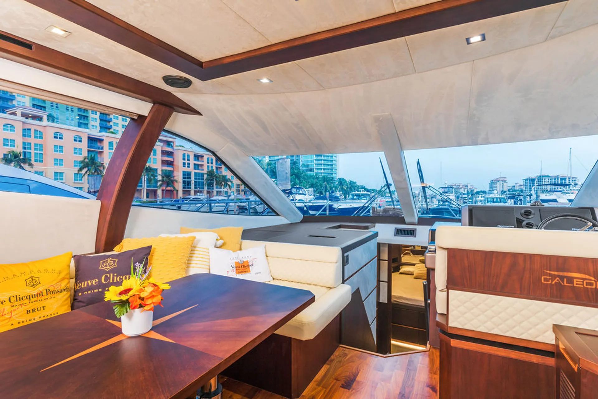 Galeon 55 in Miami Beach, FL — photo 4