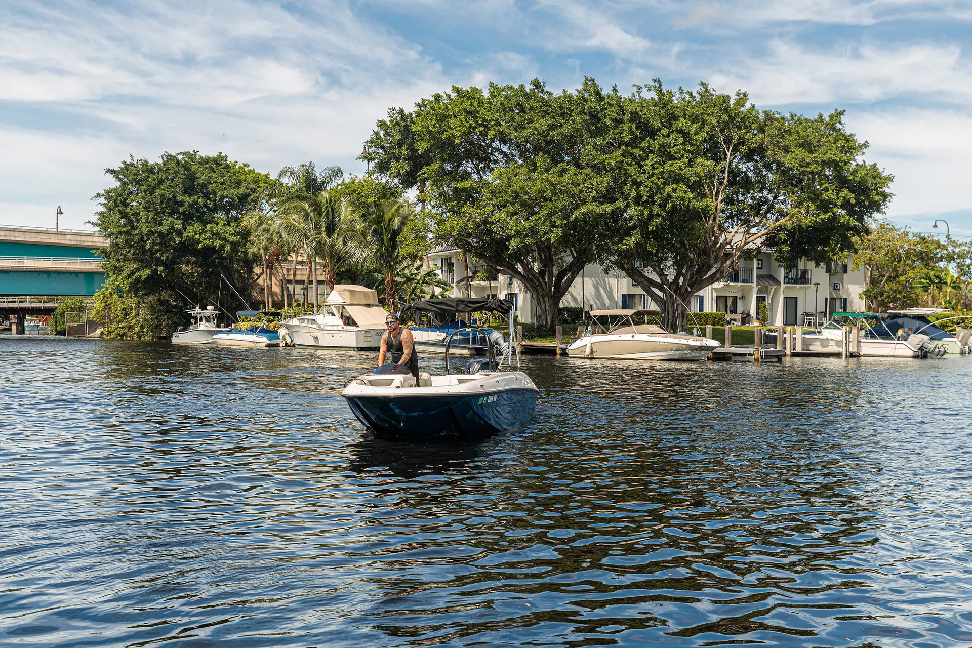 BAYLINER ELEMENT E18 in Deerfield Beach, FL — photo 3