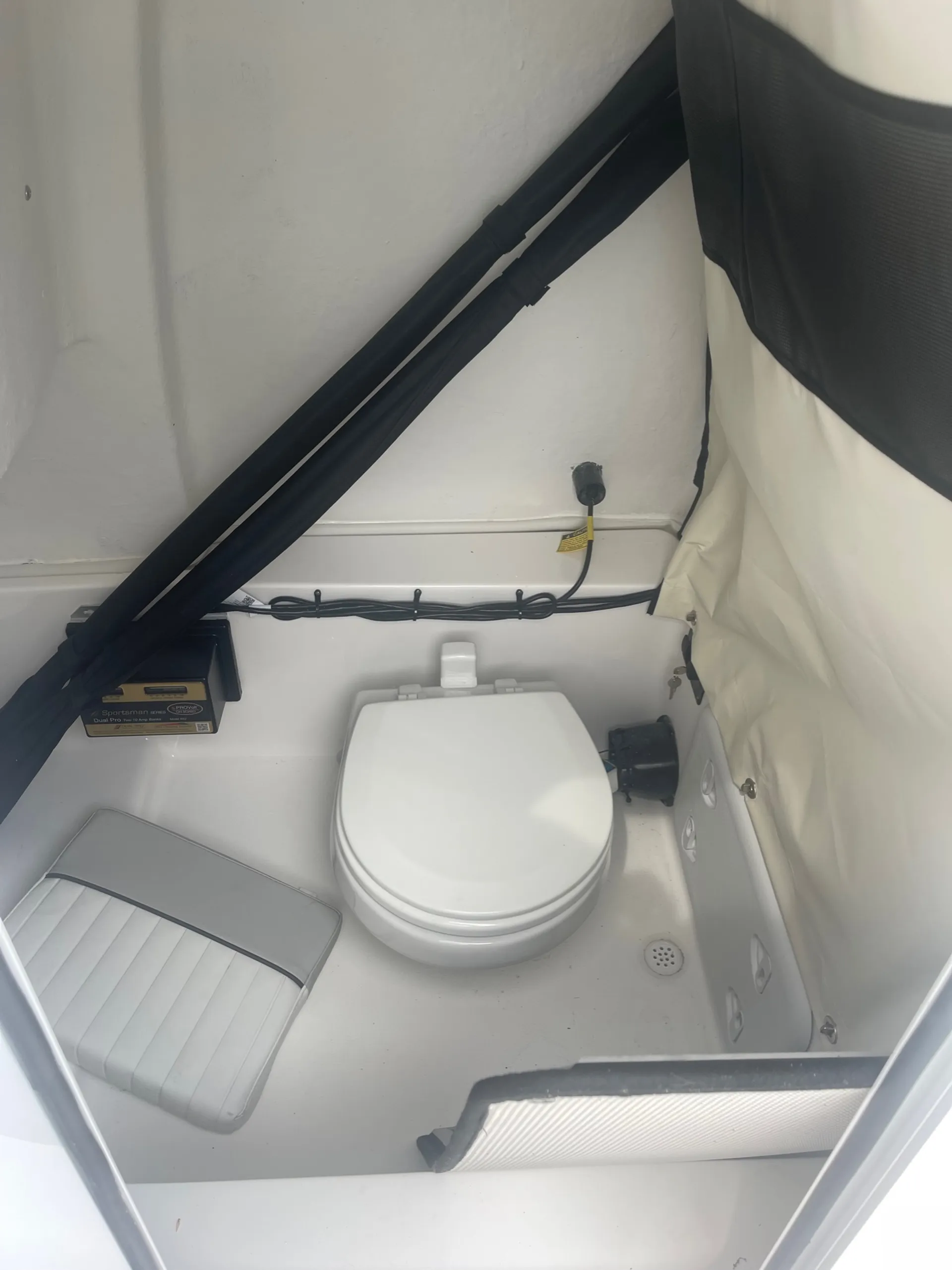 Welcome to the Dive Bar!