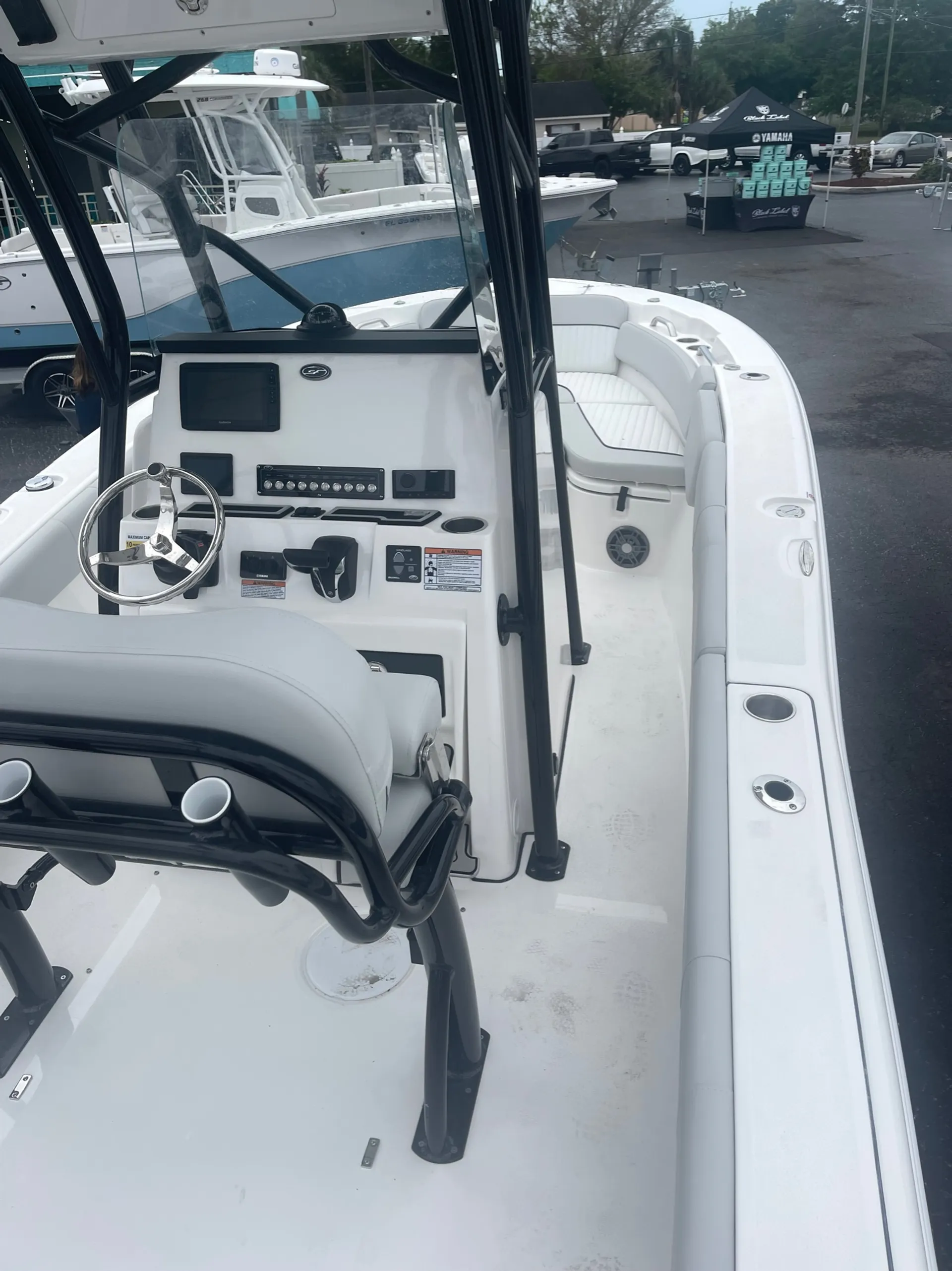 Welcome to the Dive Bar!