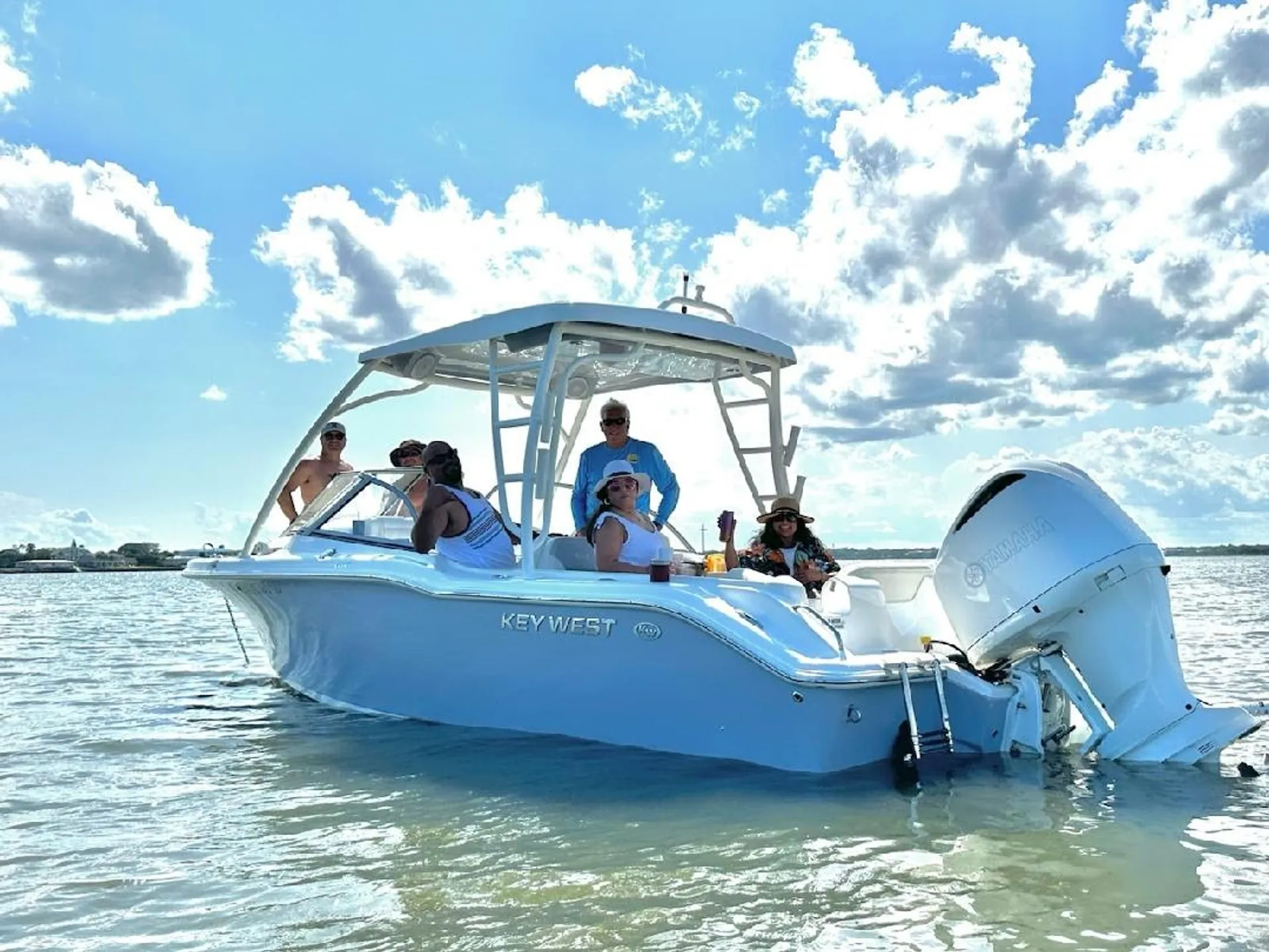 Great boat with lots of space, can do anything