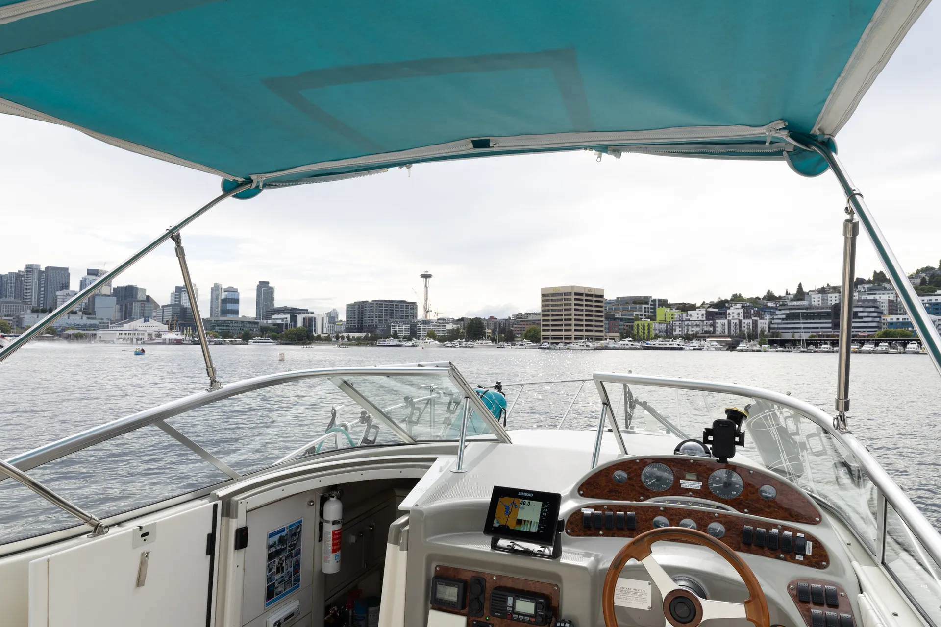 CruisetoLakeWAfromSLU🧭 29’🛥️Toilet💩✅ Enclosure☔️😎 ✅⚓️✅ ⛽️OnMyTime✅