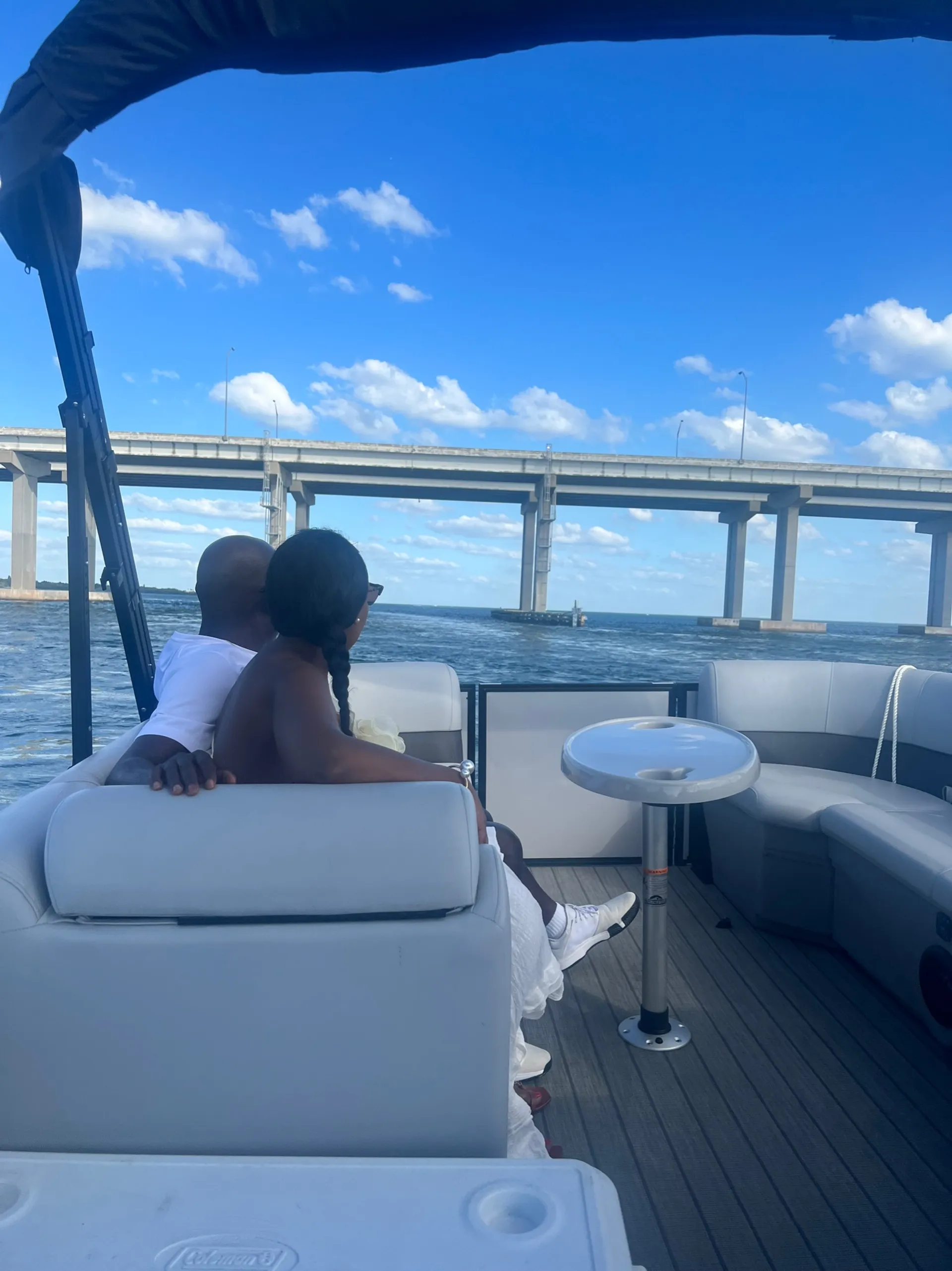 Bentley Legacy Navigator 24 Feet 250hp