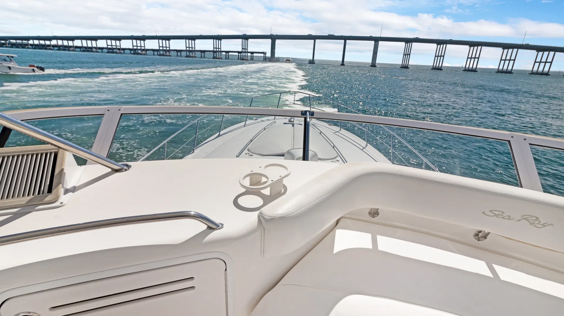 Sea Ray Boats 560 Sedan Bridge in Miami, FL — photo 8
