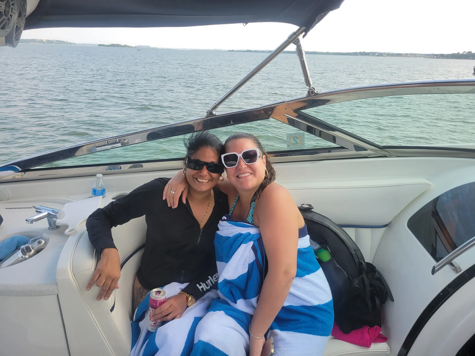 Cobalt 360 on Eagle Mountain Lake The Ultimate Relaxation with Captain