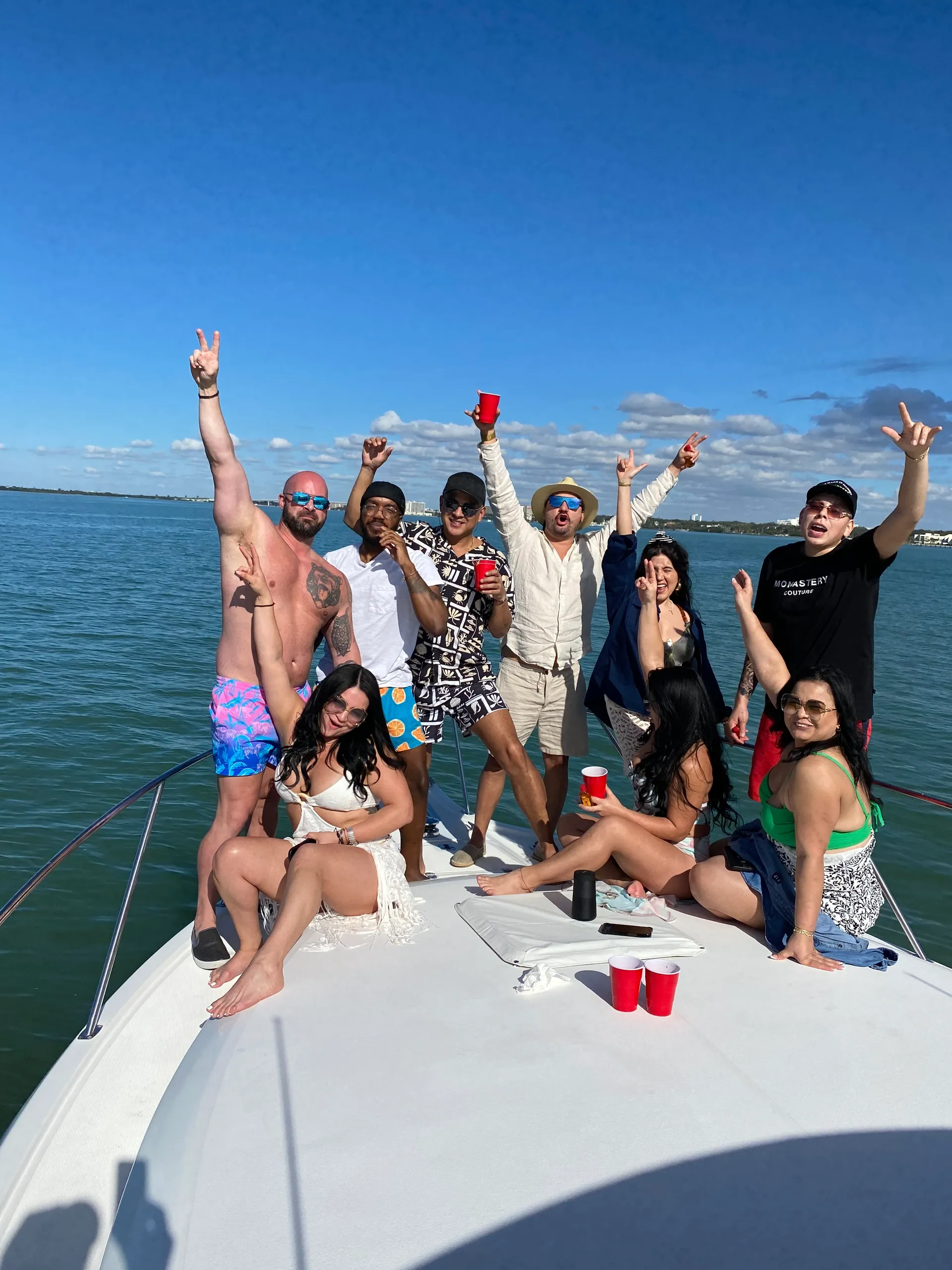 Gorgeous Tiara Yacht  - 10% Off on Weekday Cruises!