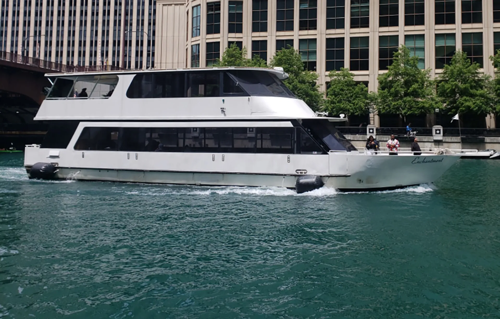 Tiki Chic Yacht Chicago for 40-120 Guests with Beverage Package