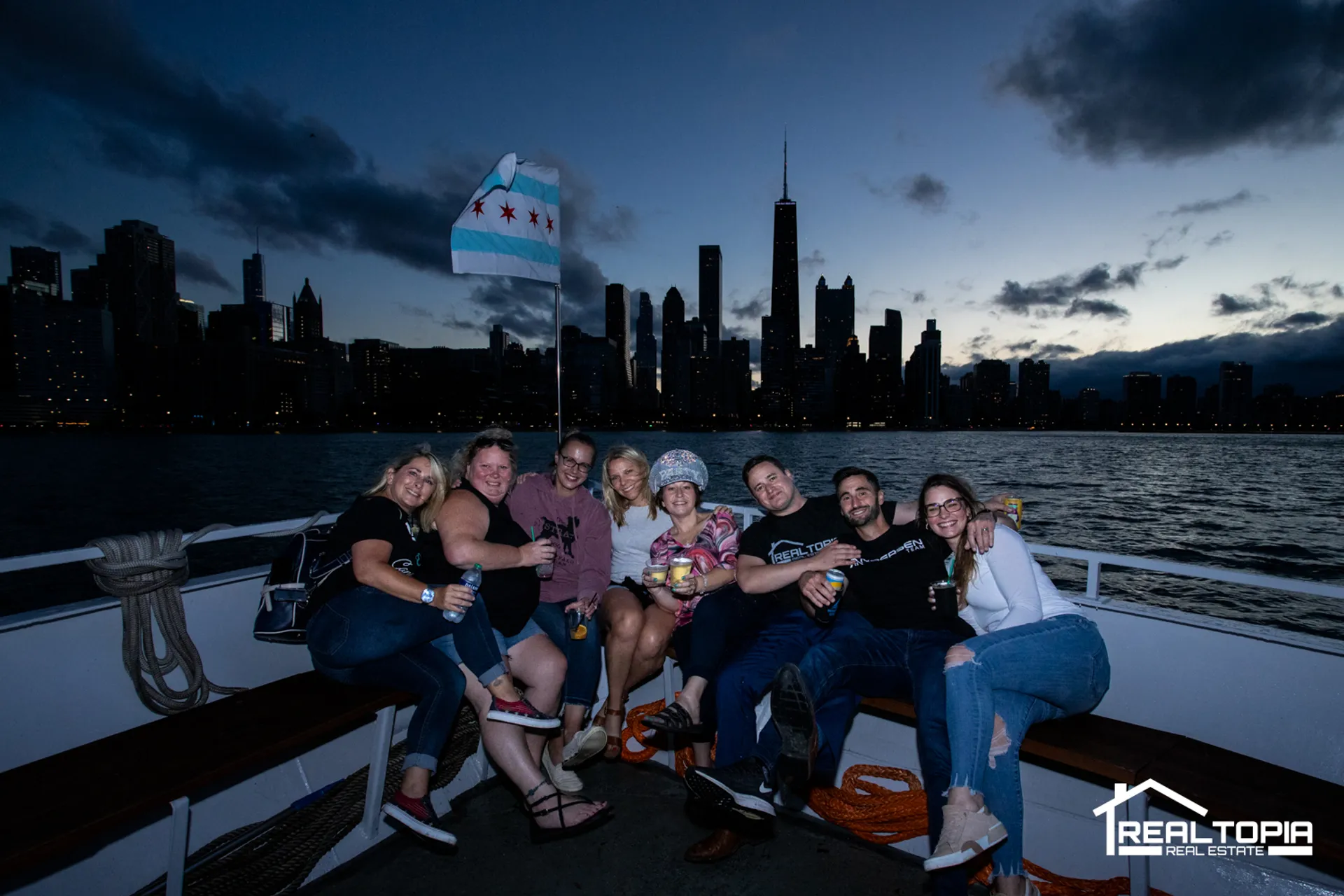 Tiki Chic Yacht Chicago for 40-120 Guests with Beverage Package