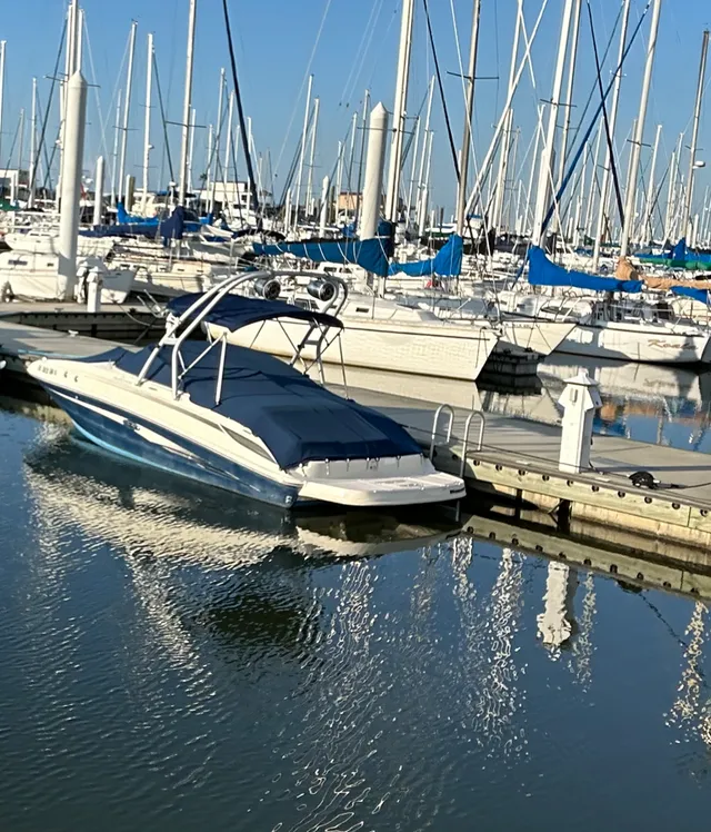 Rent a Sea Ray Boats bow rider in New Orleans, LA near me