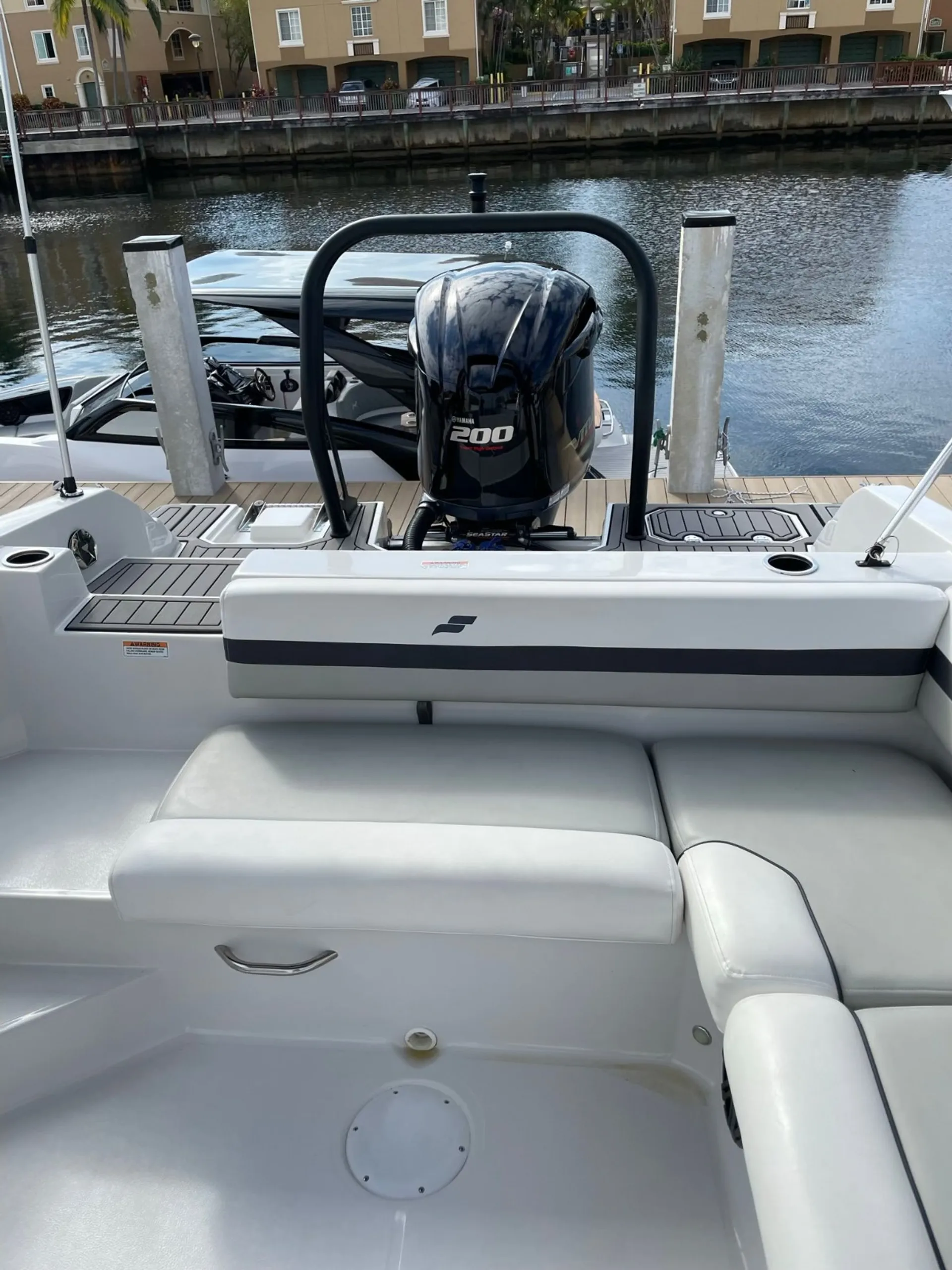 Starcraft Marine SVX211 in Key Largo, FL — photo 3