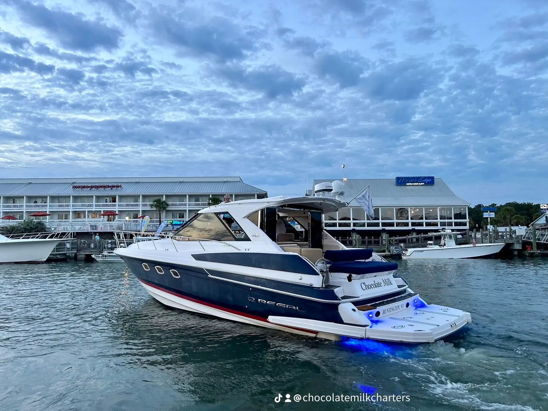 Luxury 46’ Yacht, located in beautiful Charleston,SC 