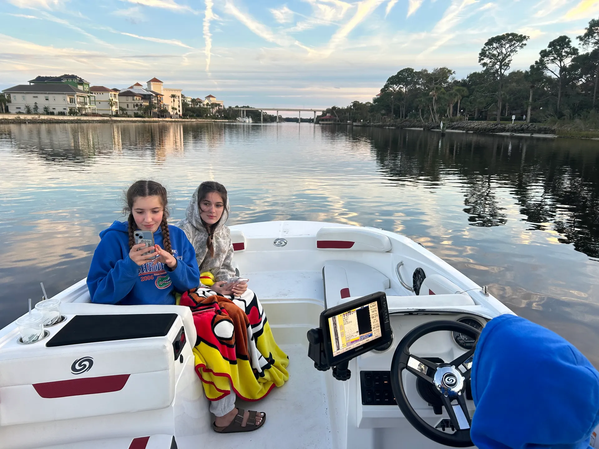 St Augustine and Palm Coast   Seats 9 comfortably, Free Fuel