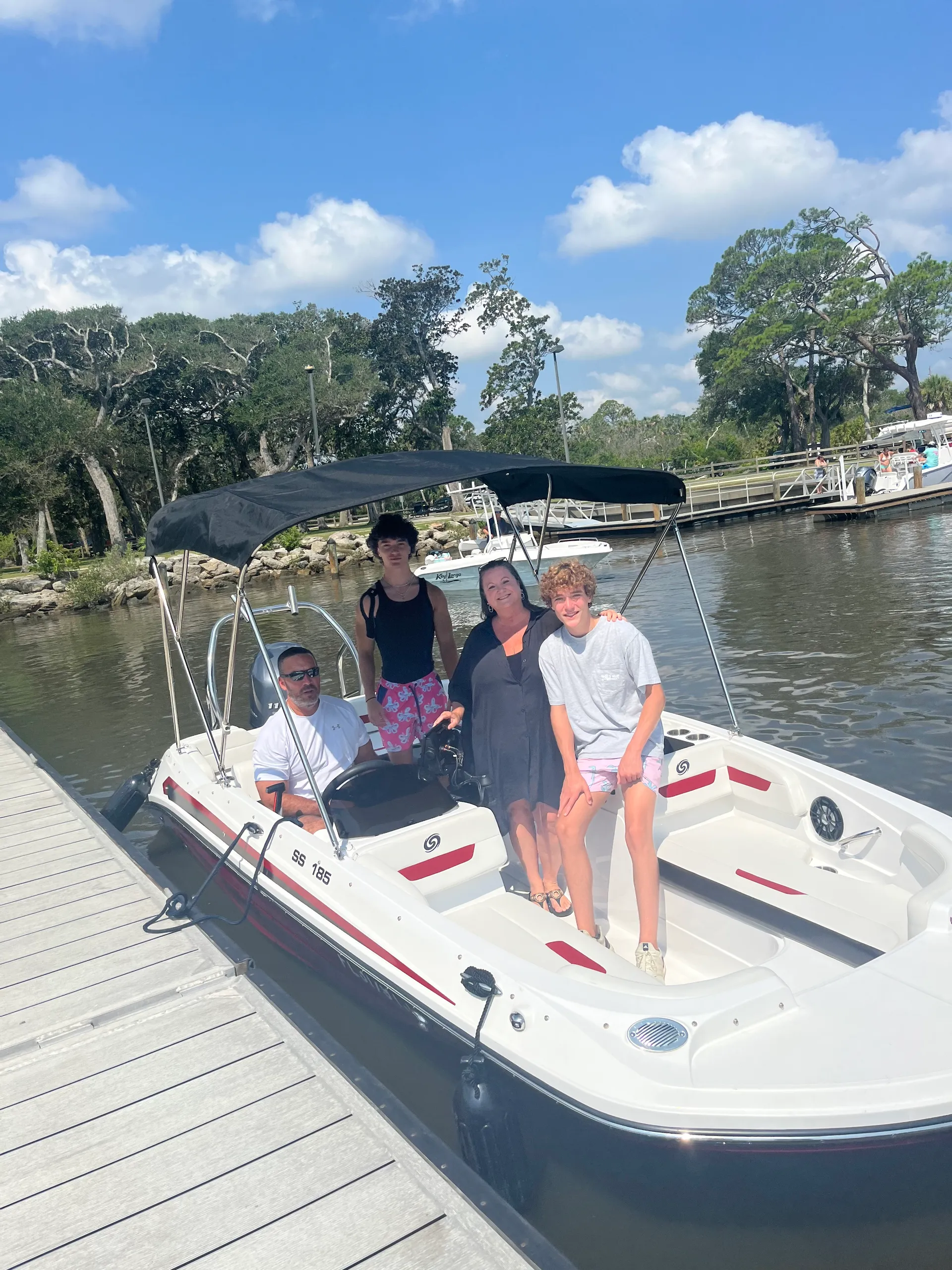 St Augustine and Palm Coast   Seats 9 comfortably, Free Fuel