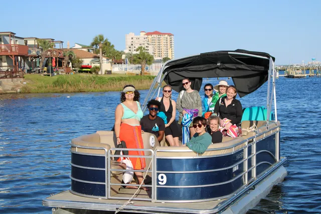 Rent a ENCORE BENTLEY pontoon in Fort Walton Beach, FL near me