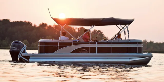 Rent a ENCORE BENTLEY pontoon in Fort Walton Beach, FL near me