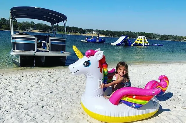 Rent a ENCORE BENTLEY pontoon in Fort Walton Beach, FL near me