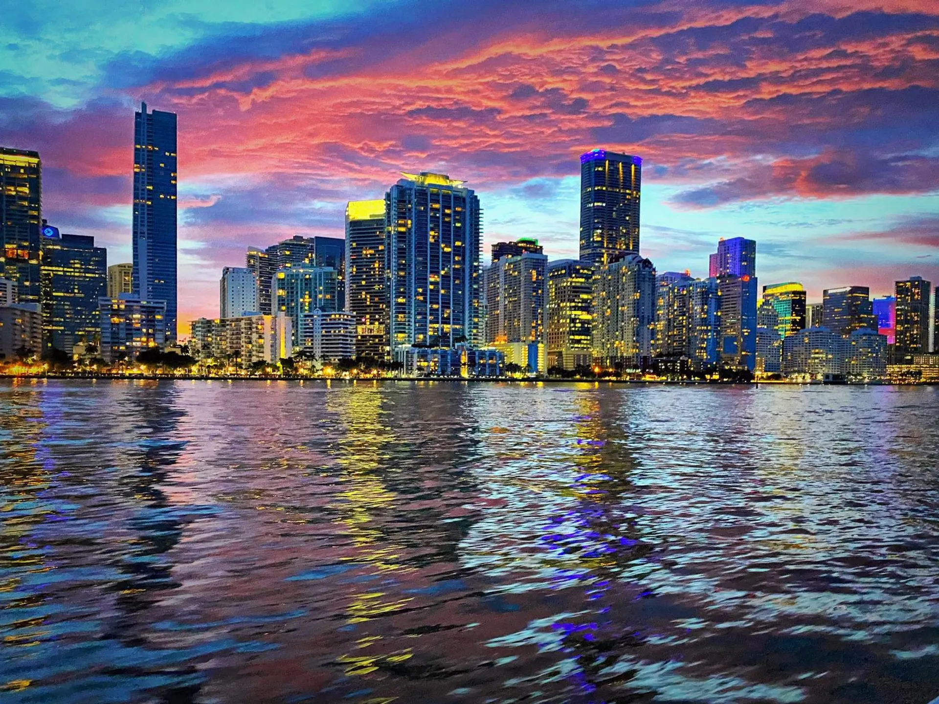 Miami Private Boat Trip on a Chaparral Cabin Cruiser