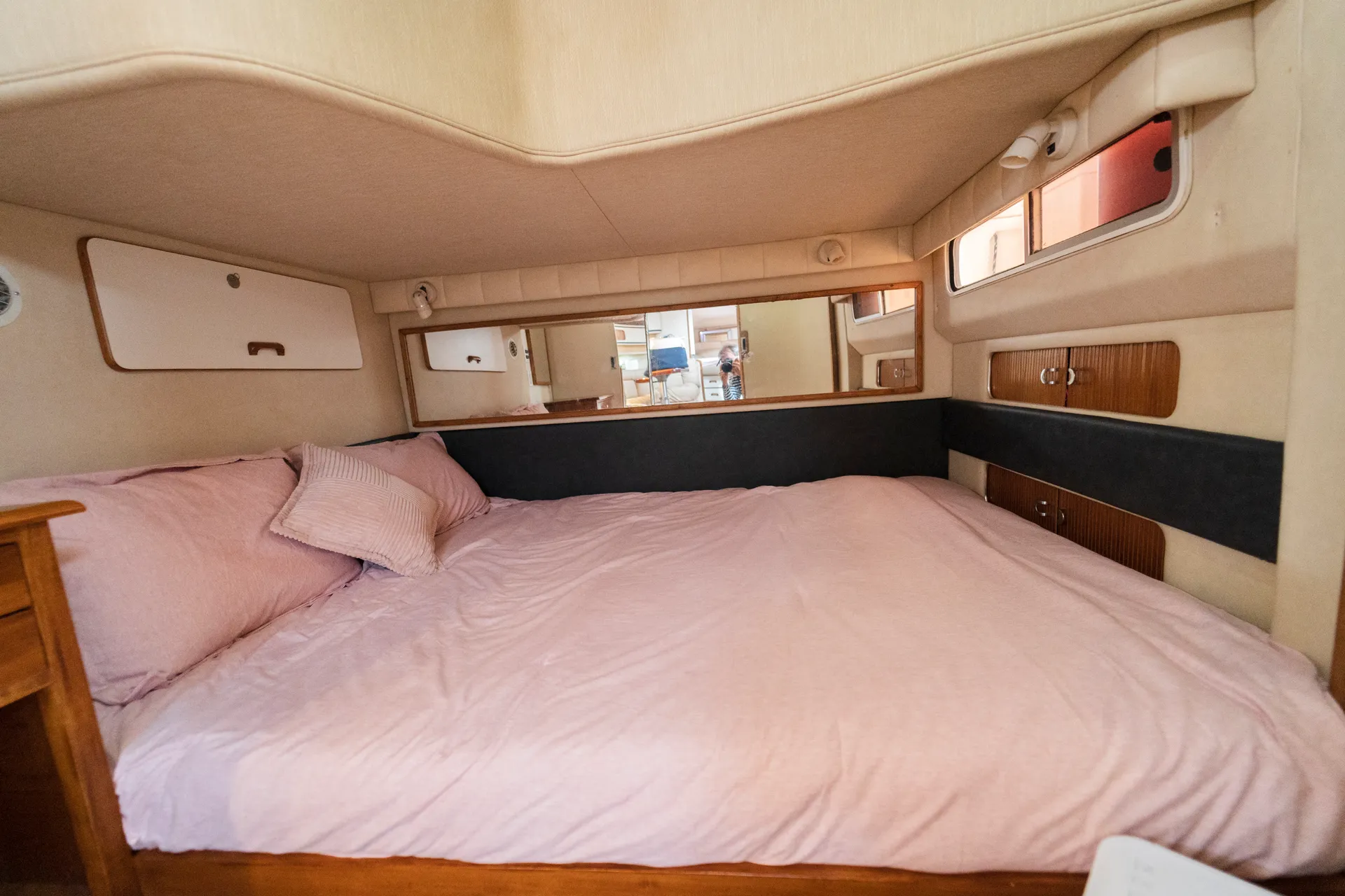 The New Pink Sea Ray 50' 