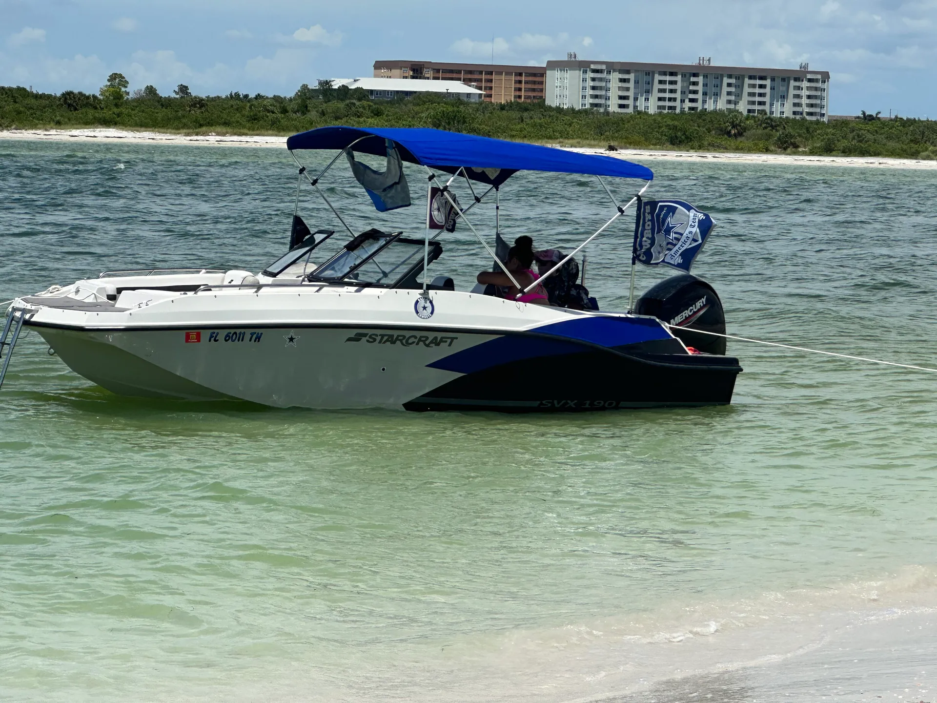 19' Pristine Star Craft Perfect for Cruising and Sandbar Hopping!